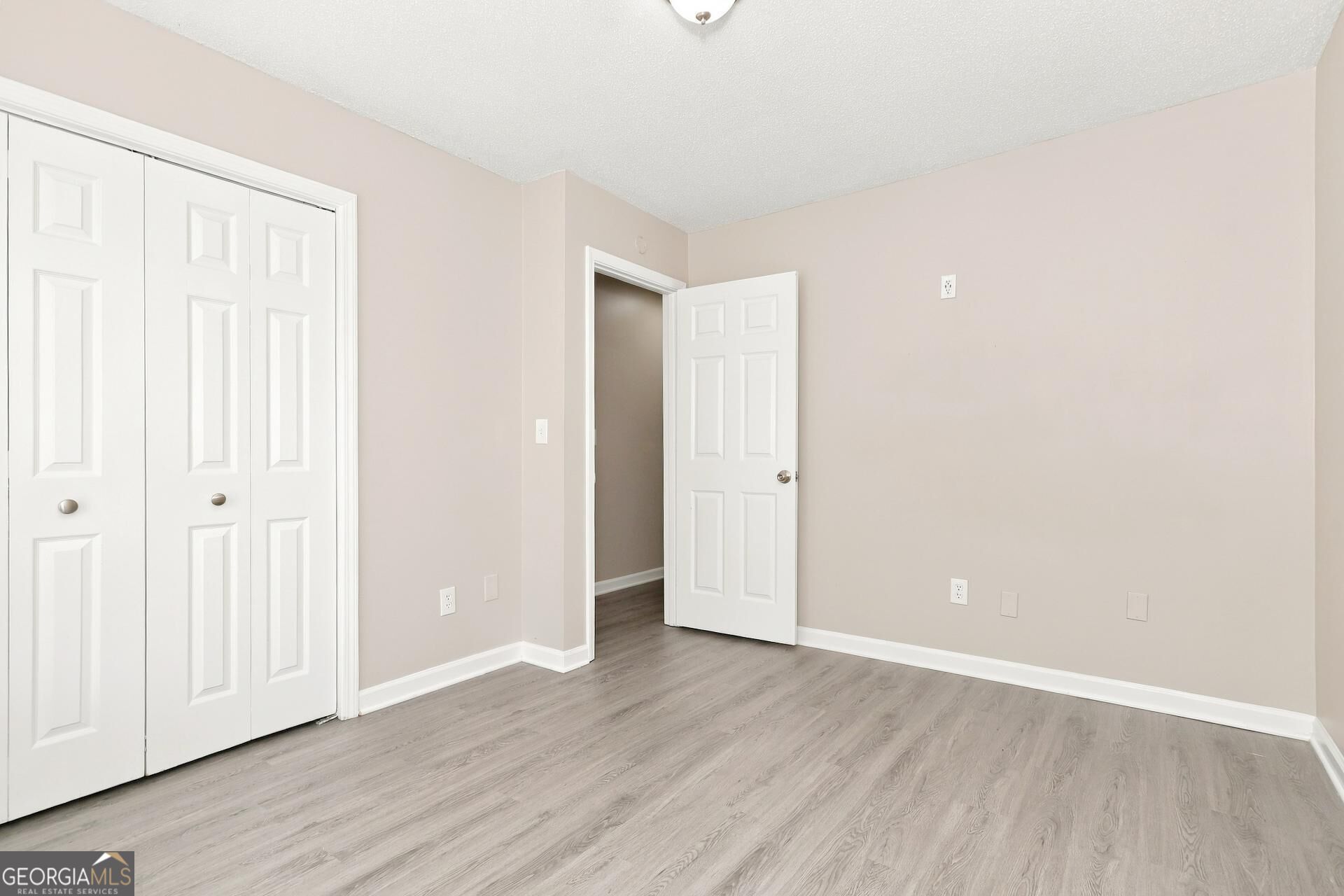 415 Cold Springs Lane Property Photo 19