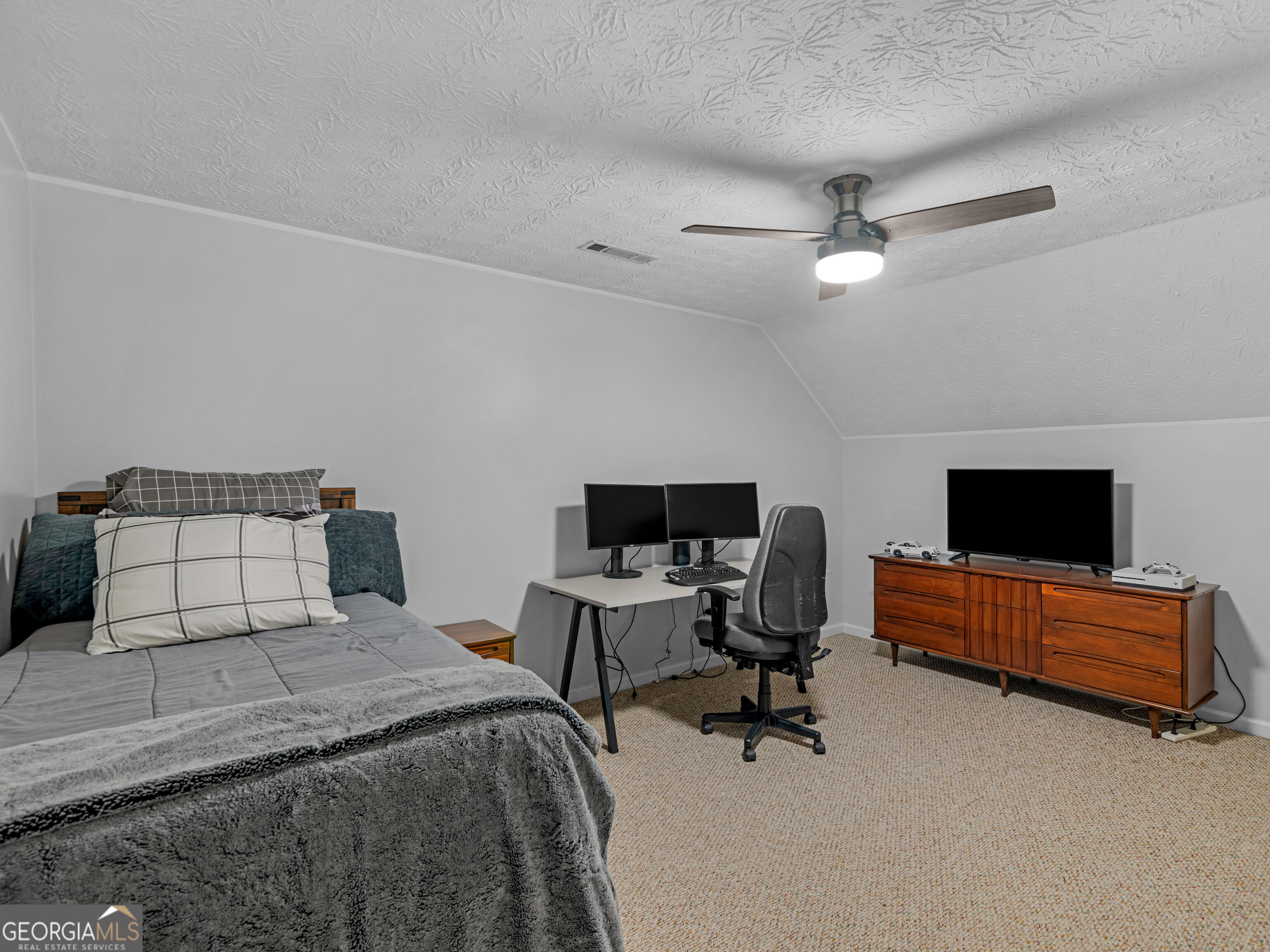 1936 Munford Place Property Photo 38