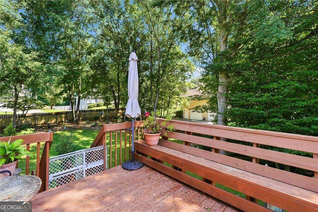 15 Yellowstone Drive Property Photo 32