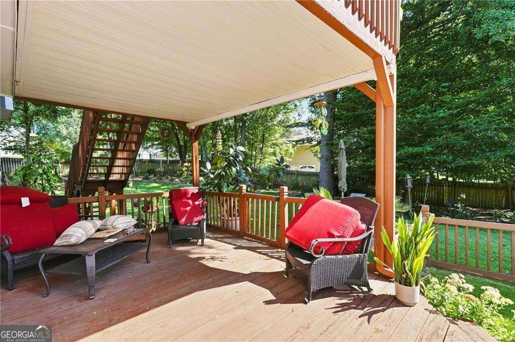 15 Yellowstone Drive Property Photo 35
