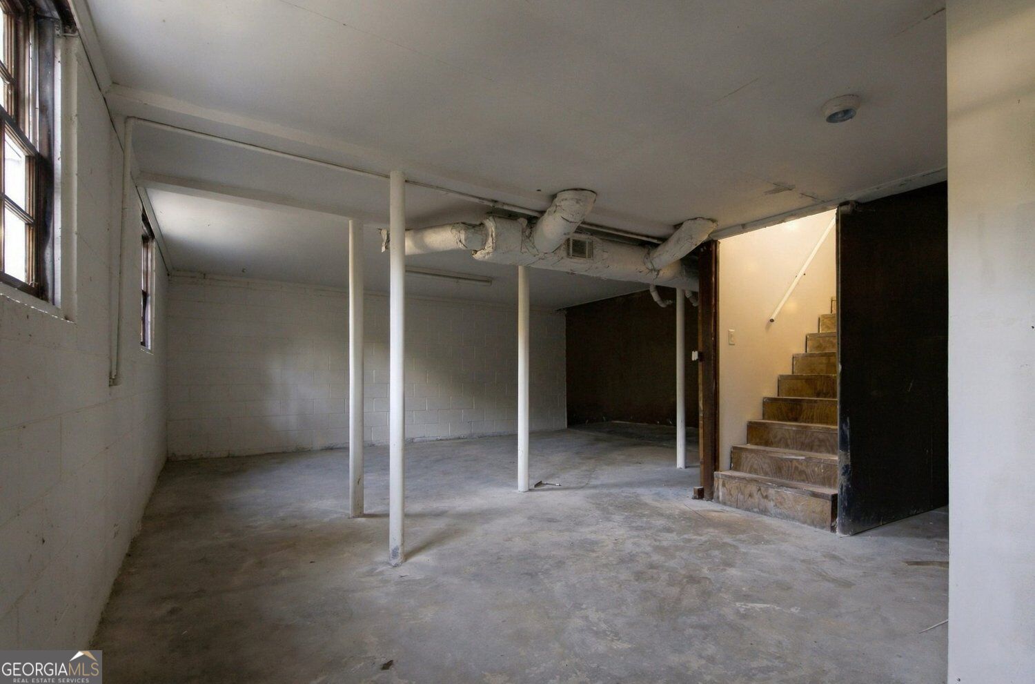 3220 Linden Garden Drive Property Photo 9