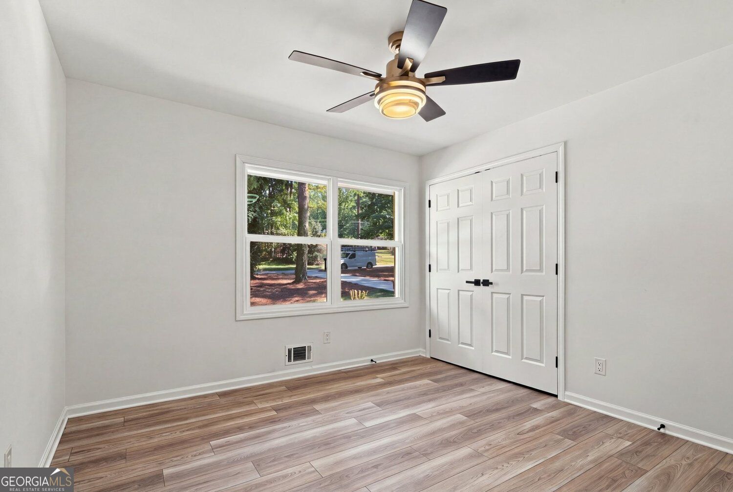 3220 Linden Garden Drive Property Photo 10