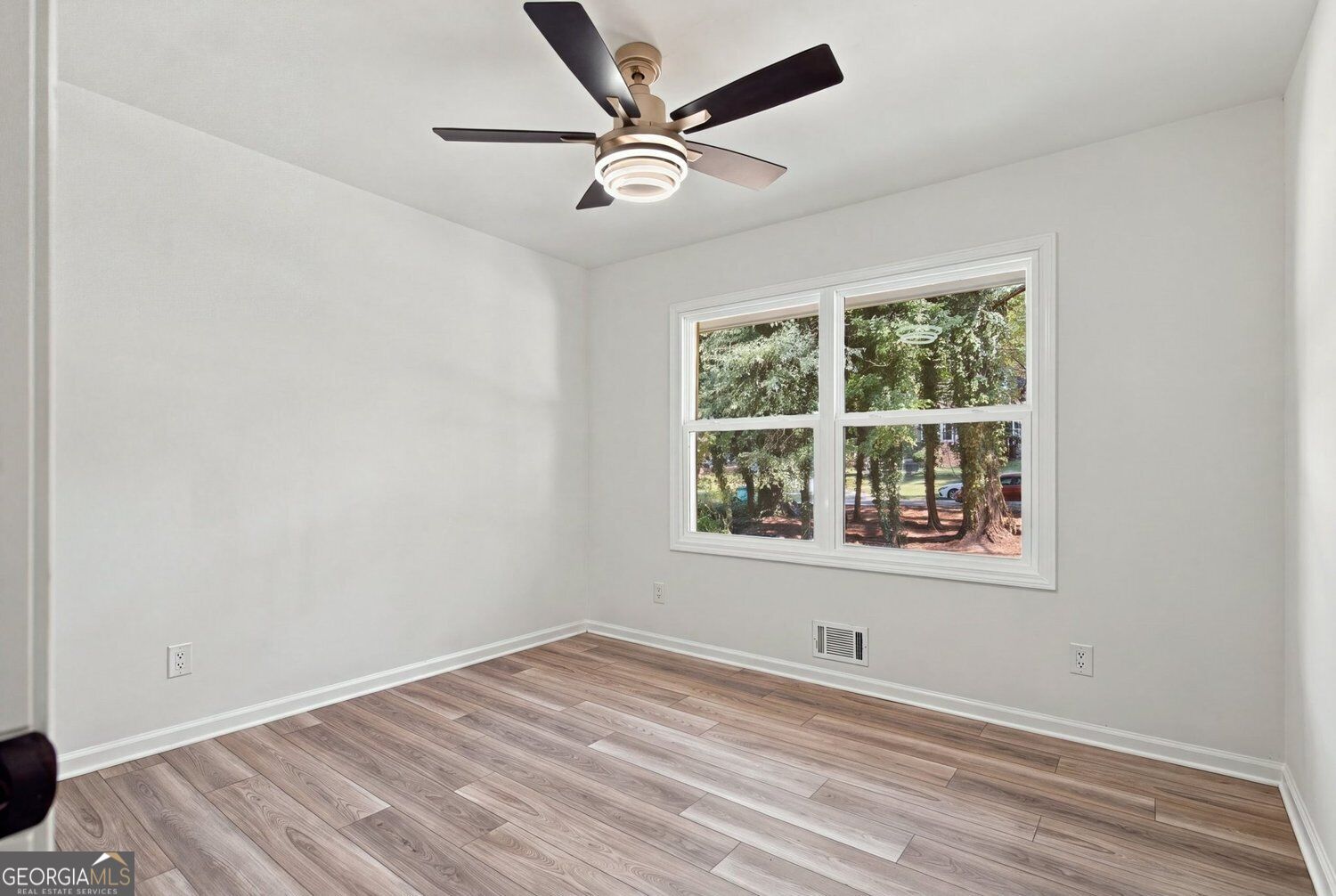3220 Linden Garden Drive Property Photo 27