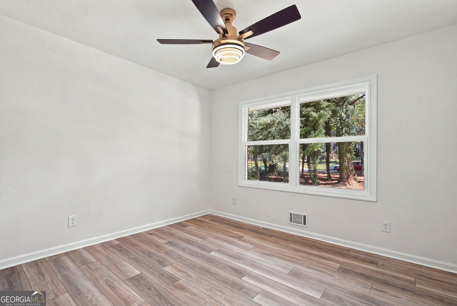 3220 Linden Garden Drive Property Photo 28