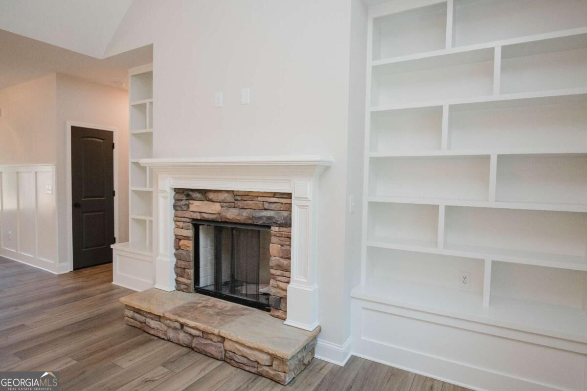 6085 Crowley Drive Property Photo 10