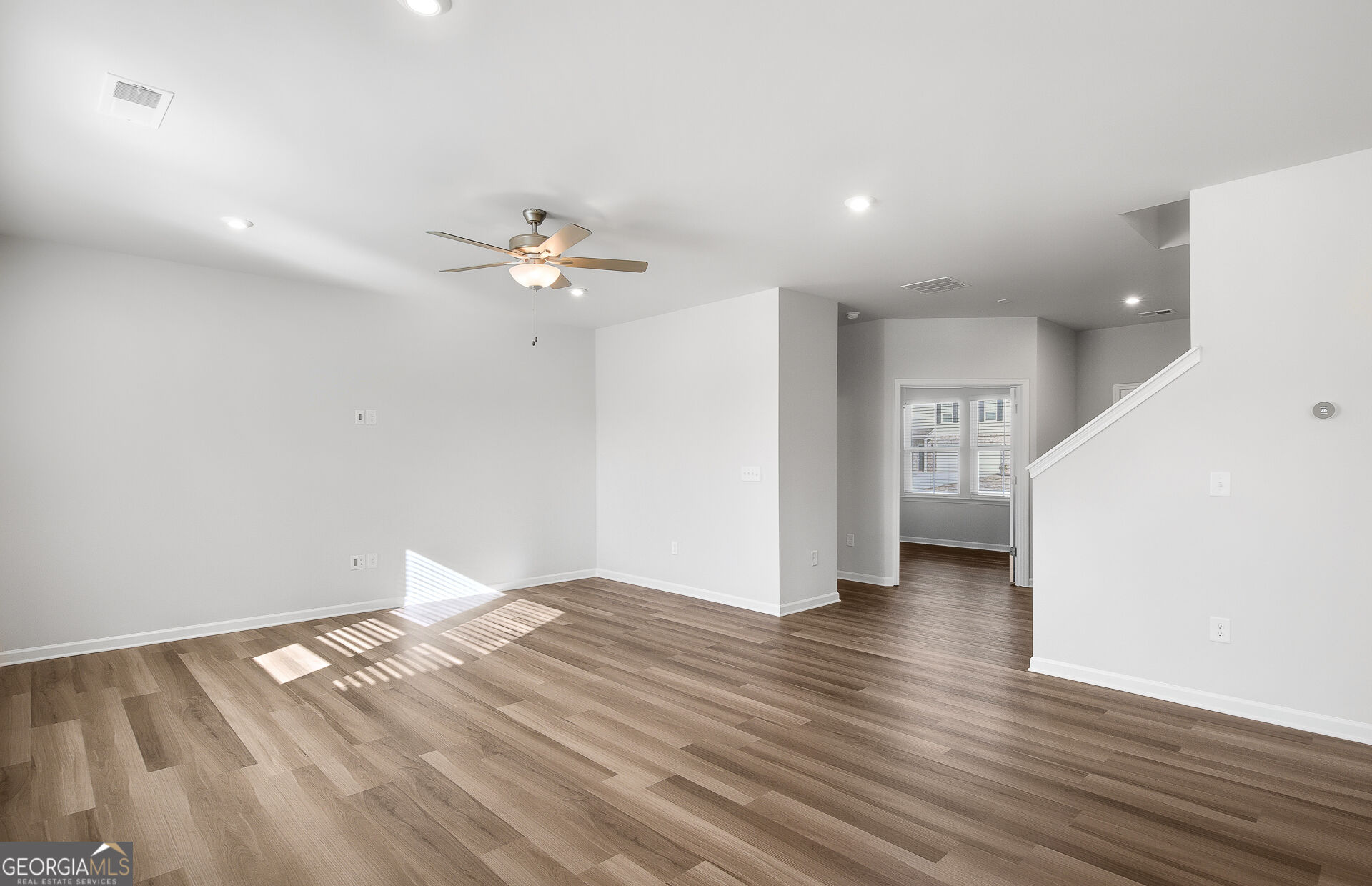213 Delilah Street Property Photo 9