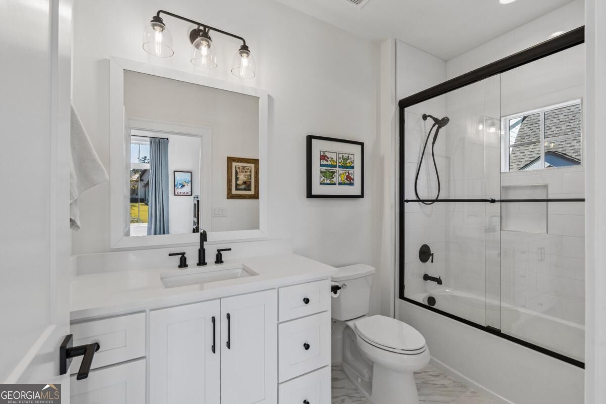 9 Fieldstone Court E Property Photo 21