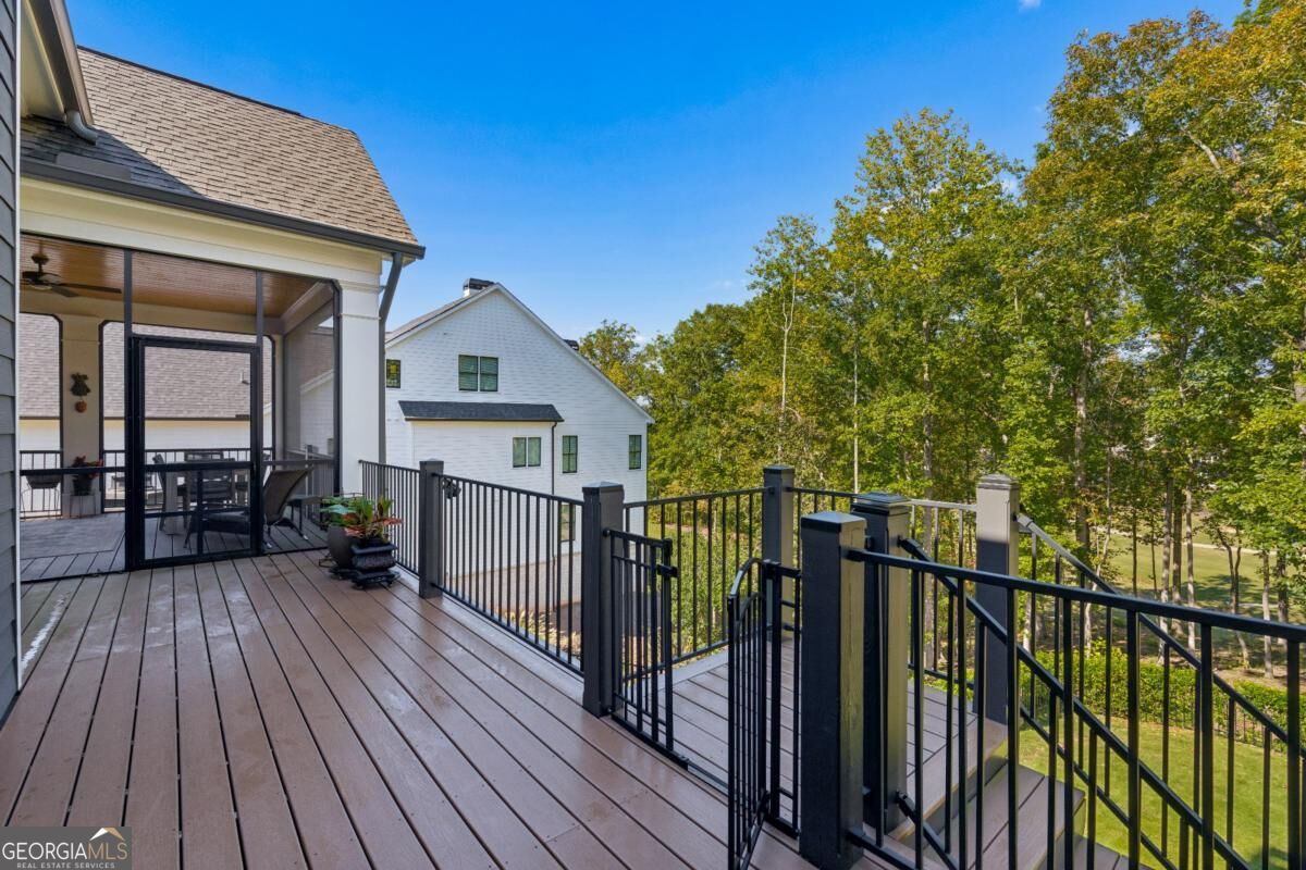 9 Fieldstone Court E Property Photo 24