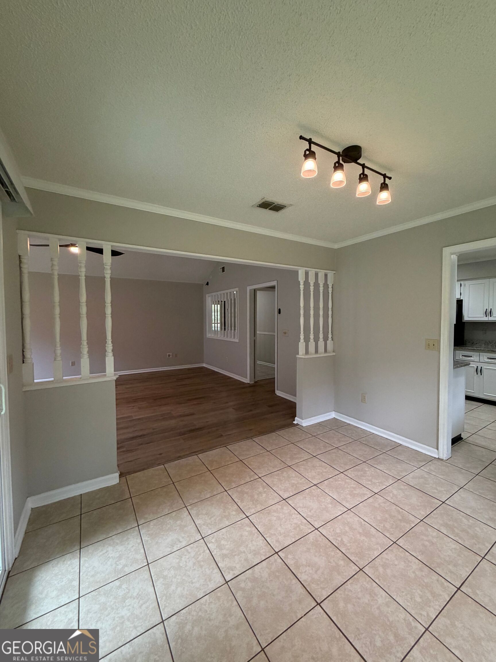 453 Mallard Pointe Drive Property Photo 13