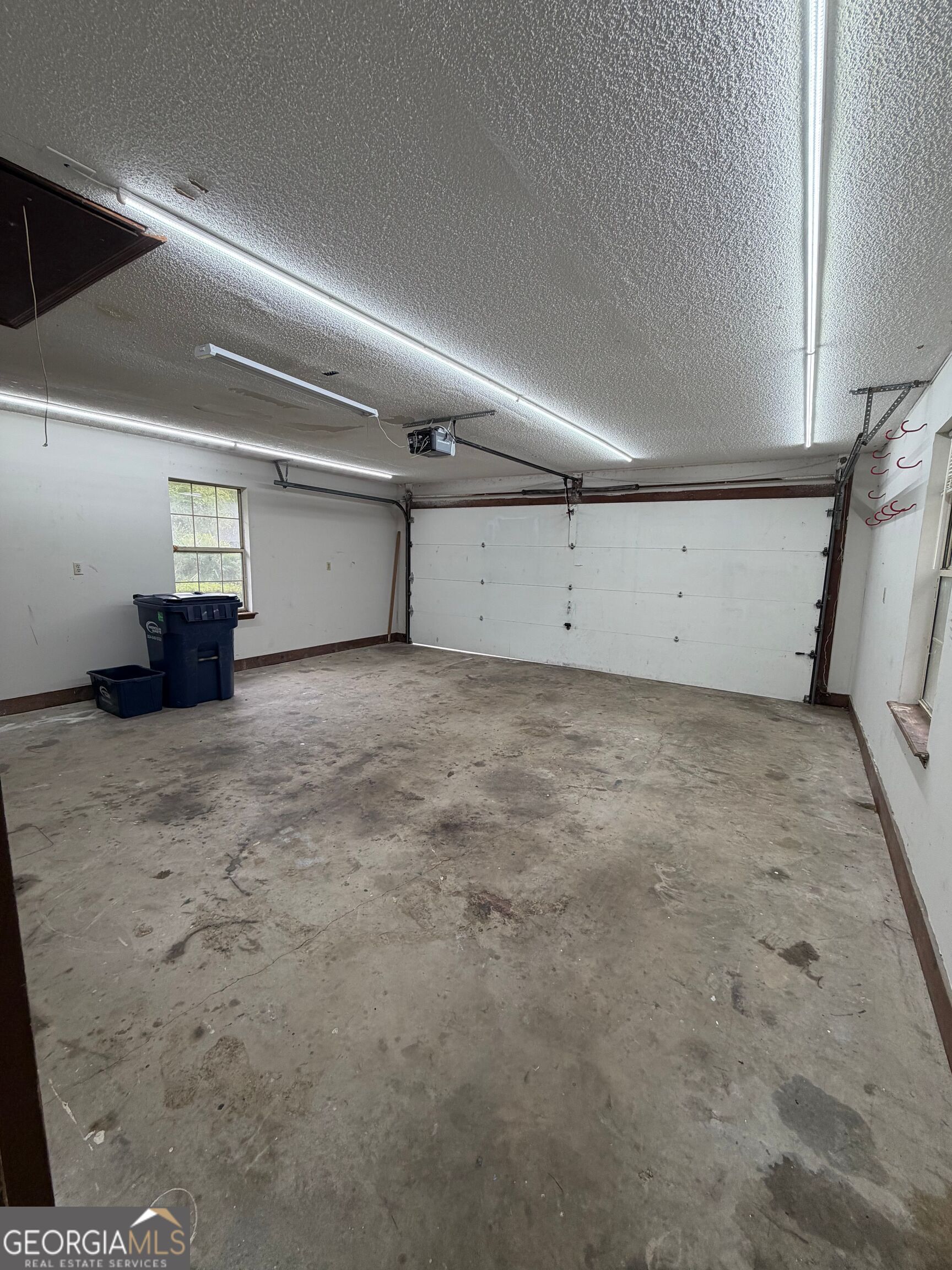 453 Mallard Pointe Drive Property Photo 37