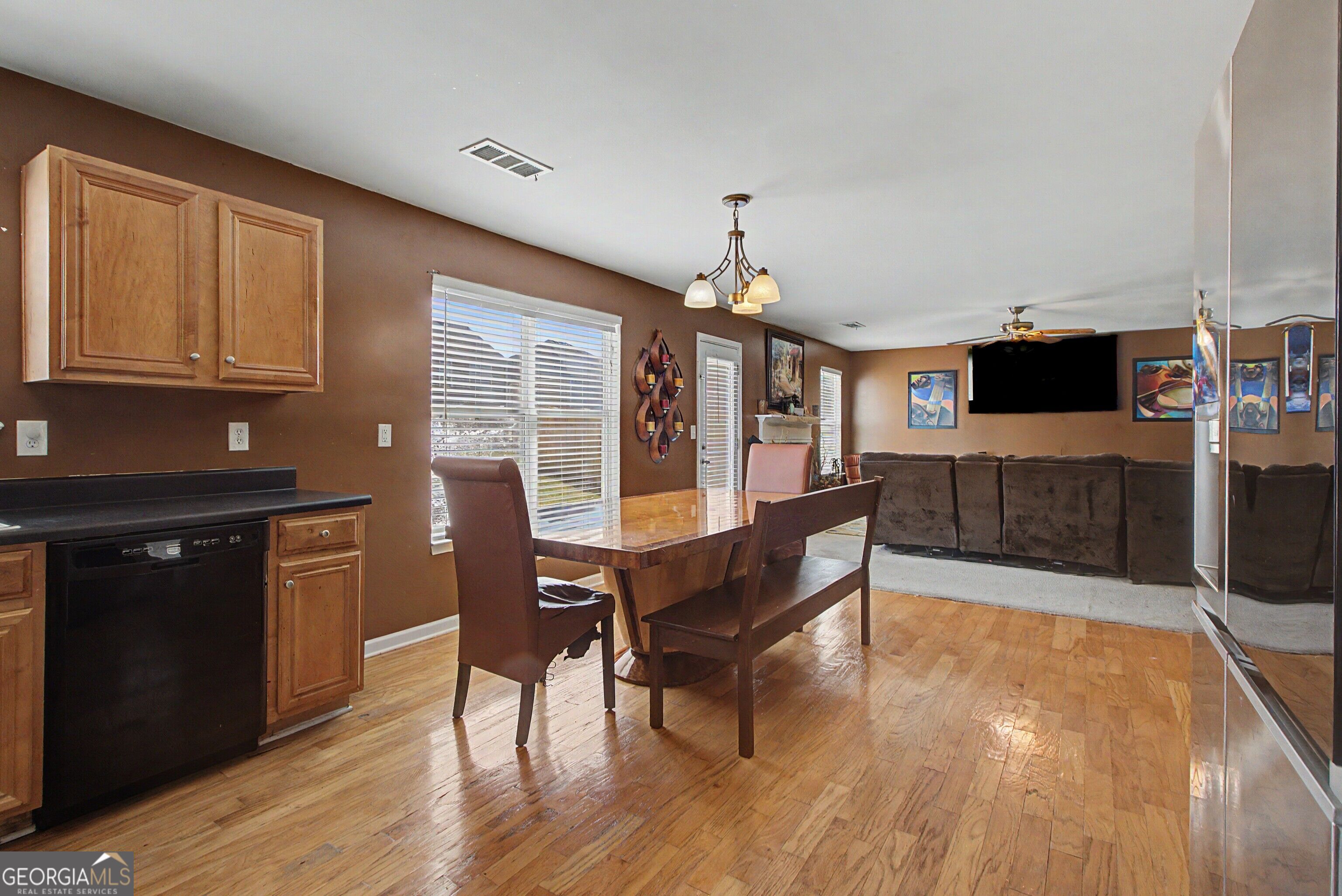 11608 Sarah Loop Property Photo 25