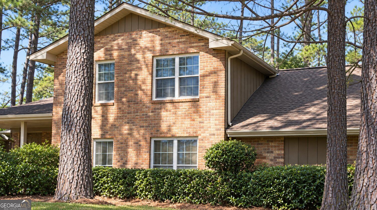 844 Sweet Briar Trail Se Property Photo 1