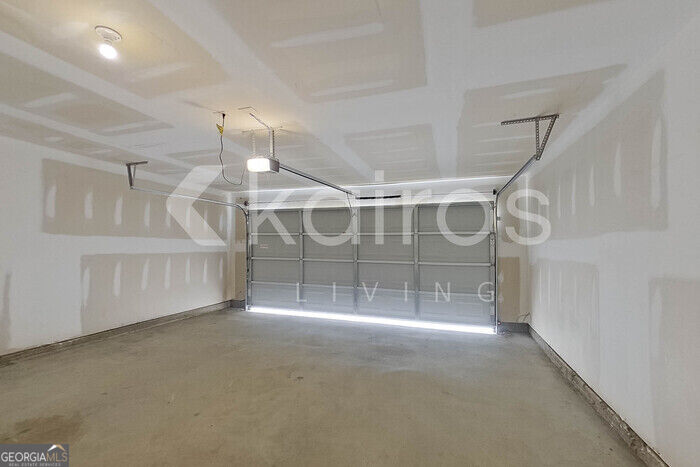 8 Plymouth Court Property Photo 23