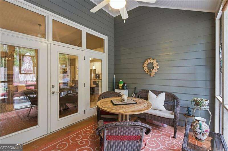 411 Garran Walk Property Photo 24
