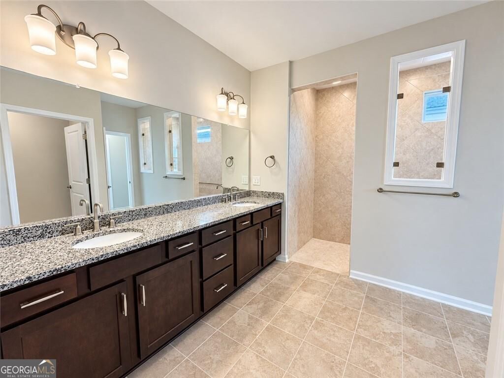 208 Cosmos Court Property Photo 12