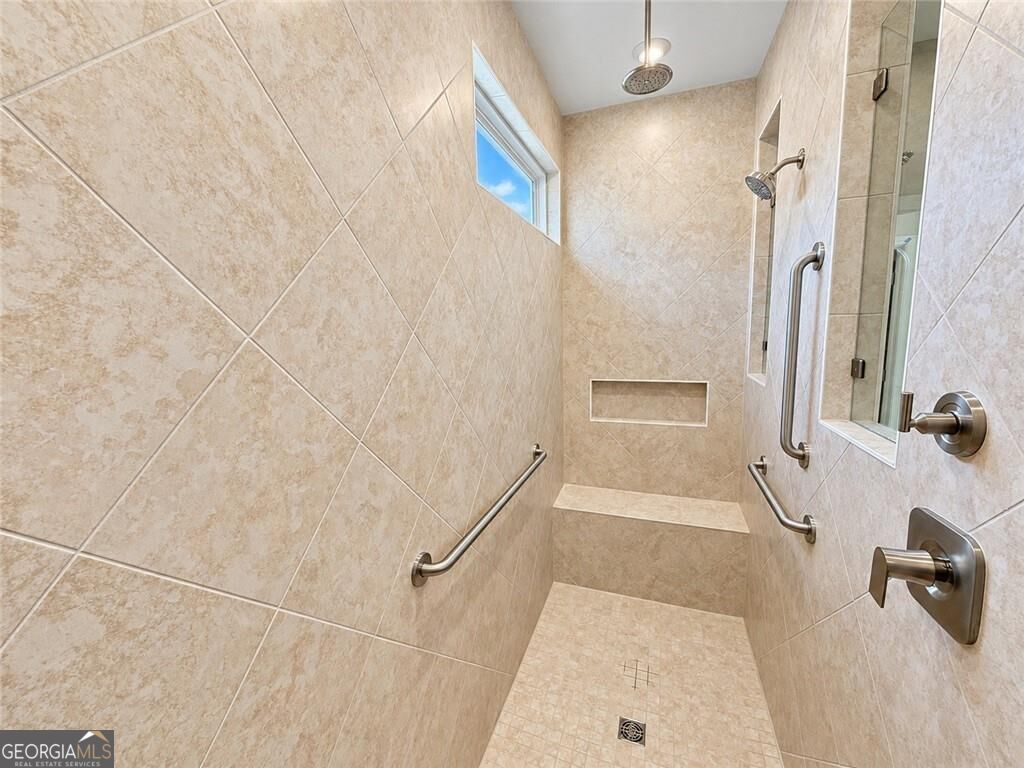 208 Cosmos Court Property Photo 13