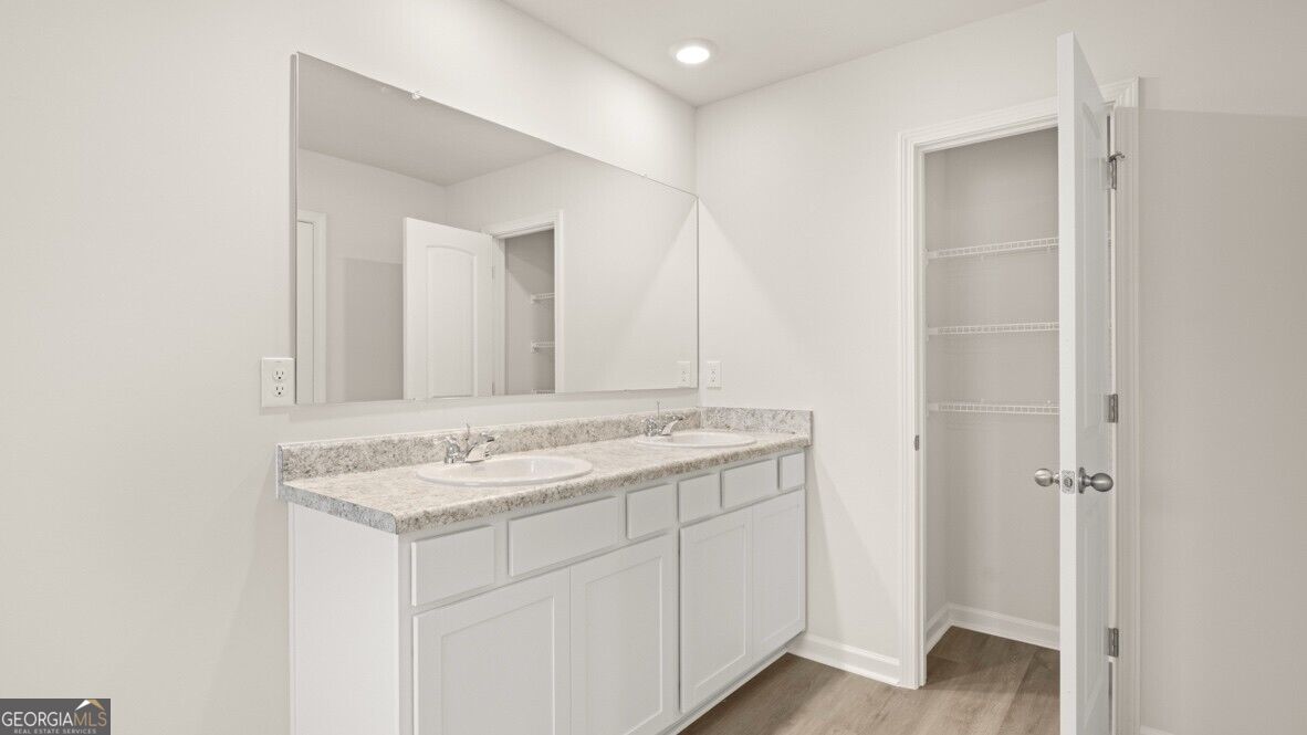232 Lower Dogwood Court Property Photo 21