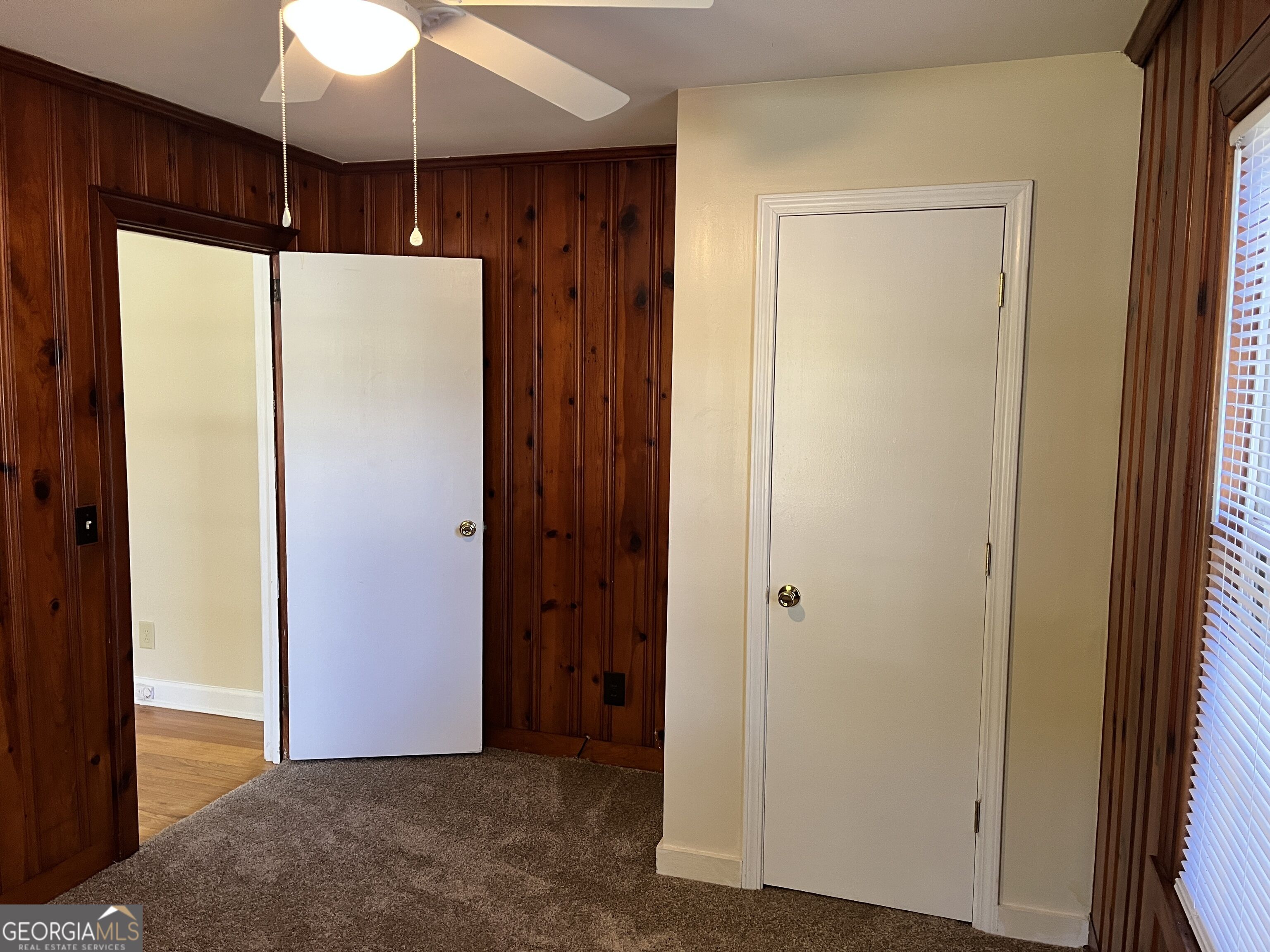 16 Ozmore Street Property Photo 17