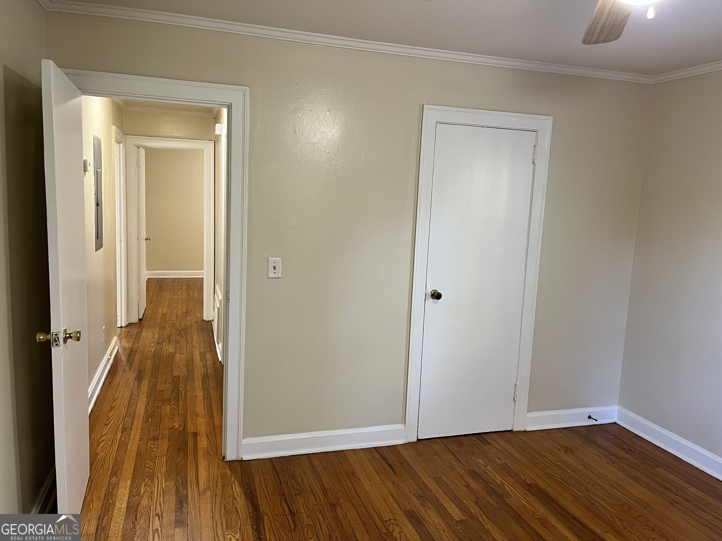 16 Ozmore Street Property Photo 25