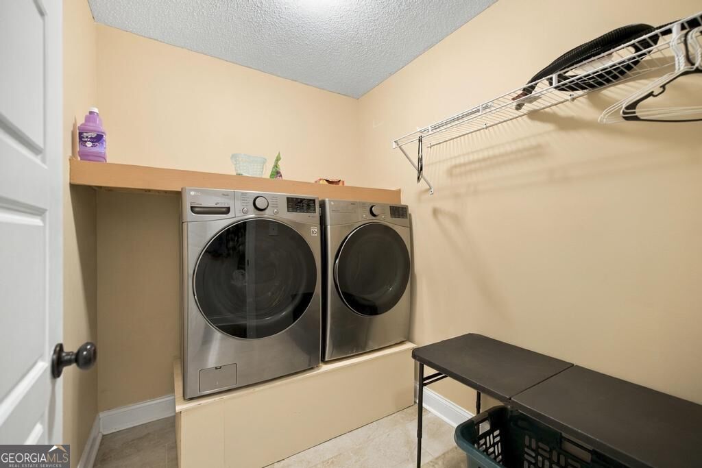106 Wenlock Circle Property Photo 13