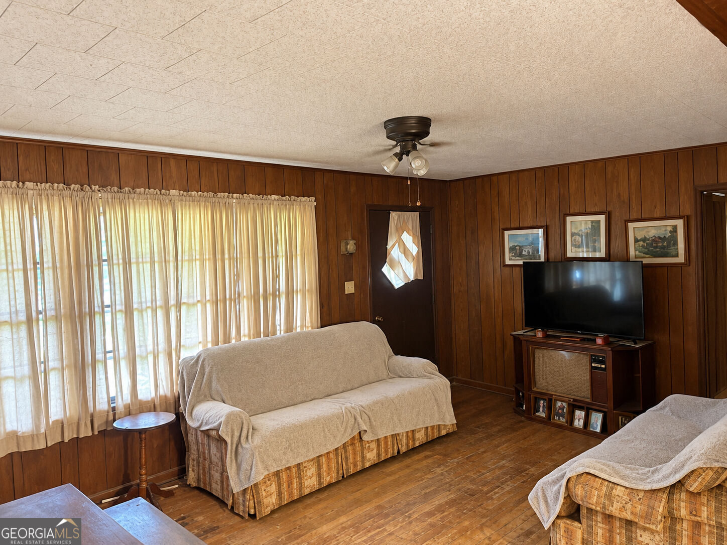 1552 Lexington Highway Property Photo 5