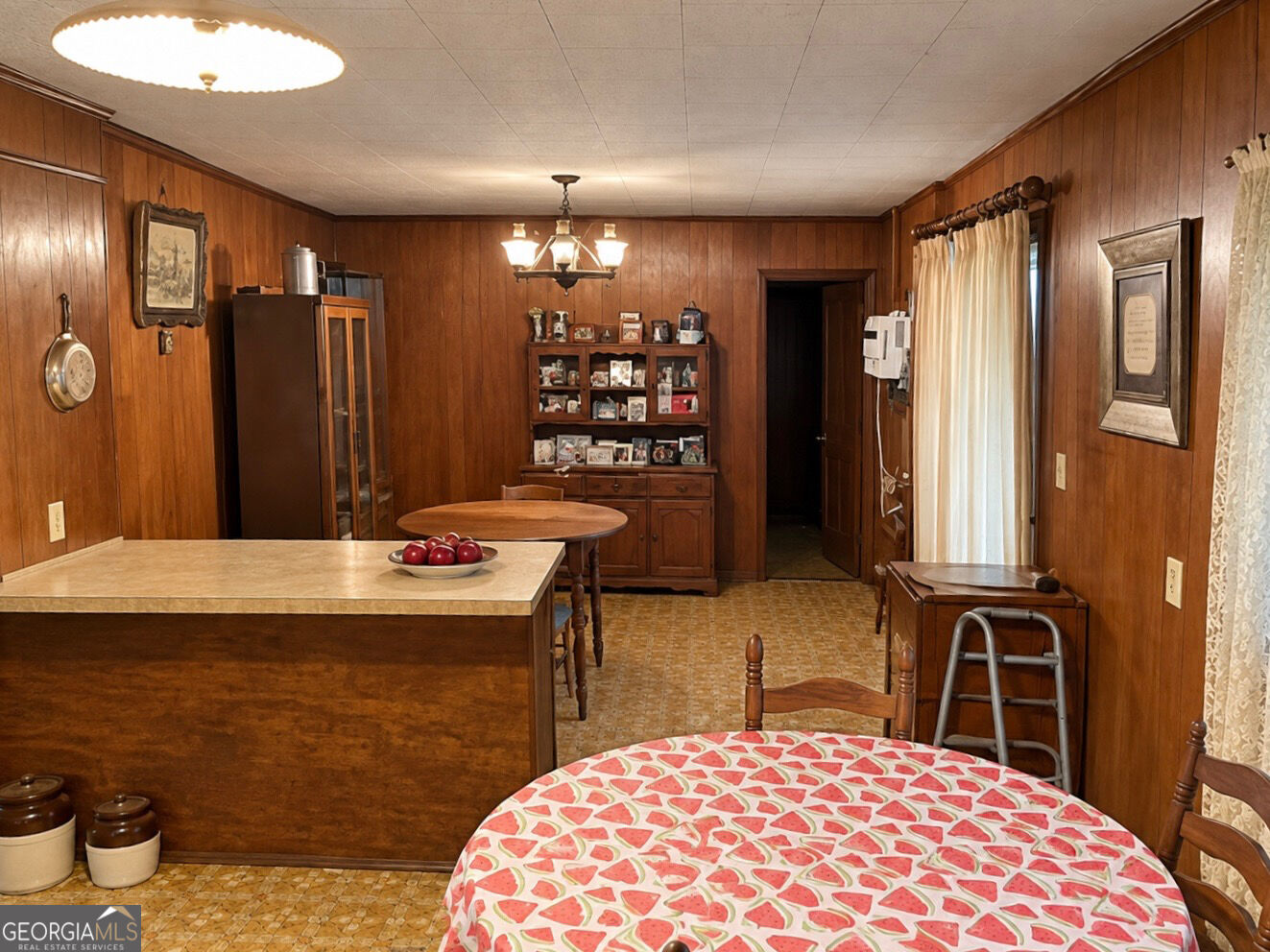 1552 Lexington Highway Property Photo 6