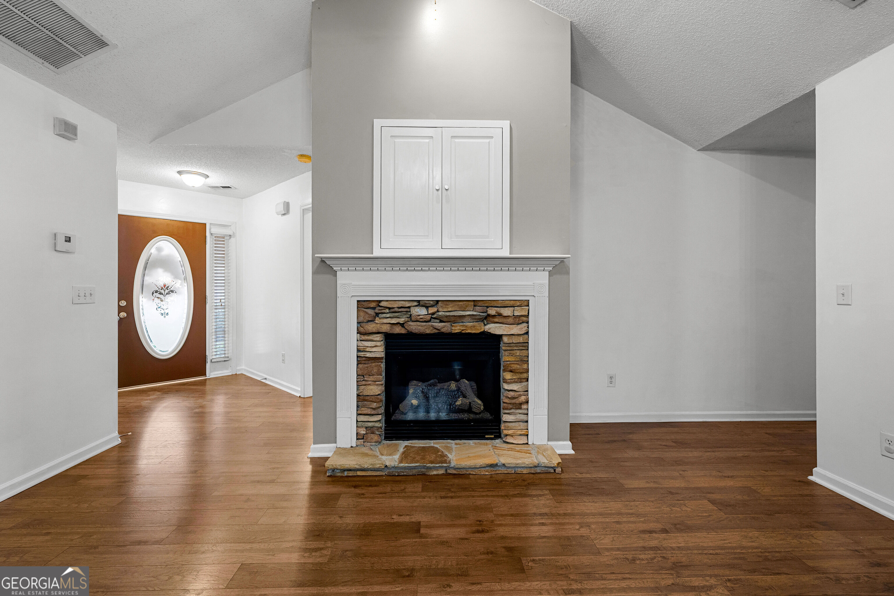 26 Belltree Circle Property Photo 9