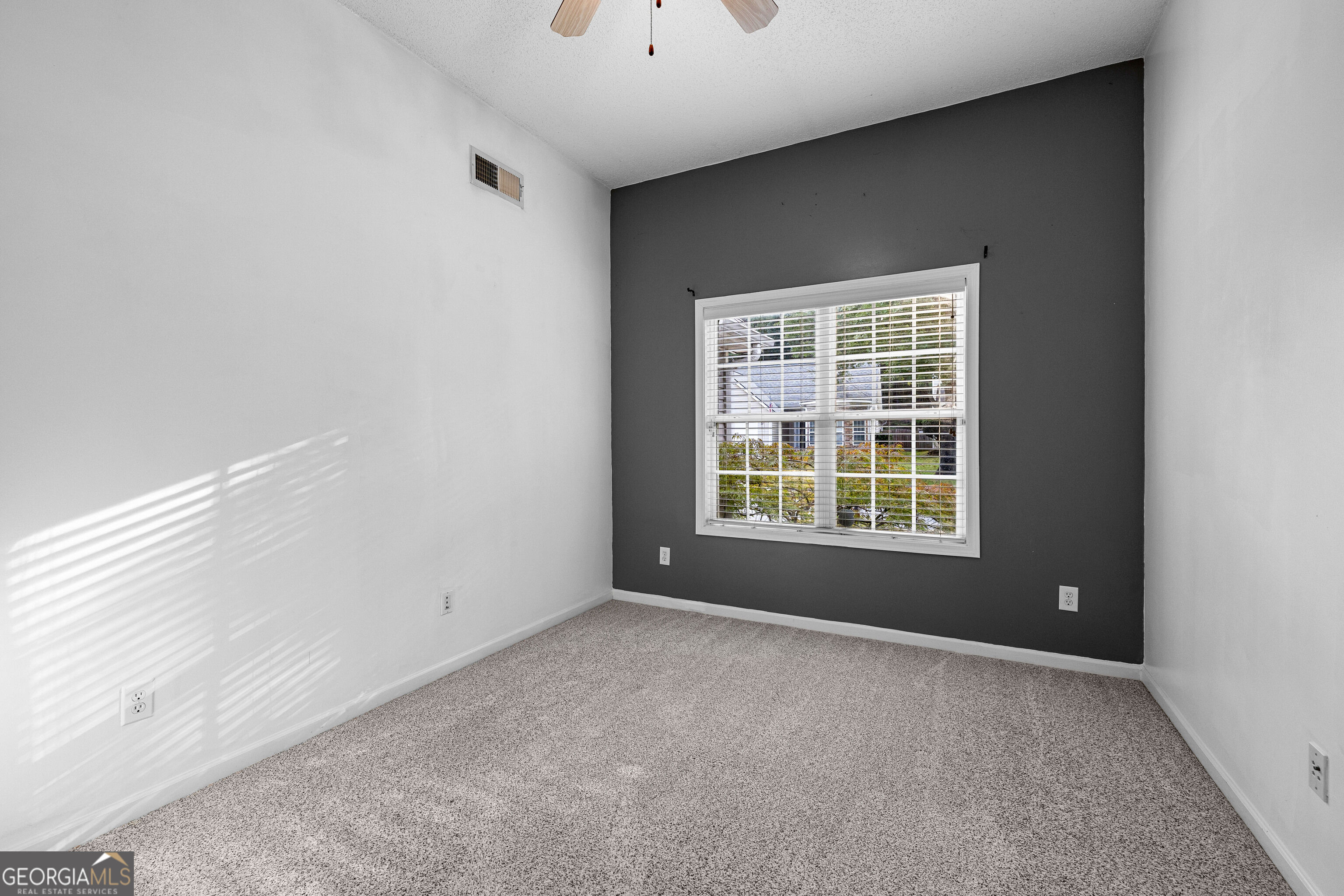 26 Belltree Circle Property Photo 27