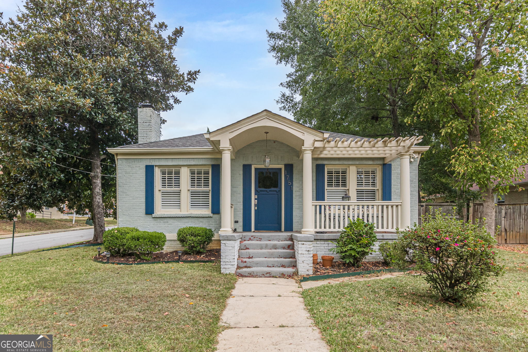 1751 Temple Avenue Property Photo 1