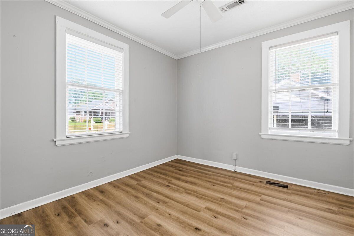3 Green Street Ne Property Photo 21