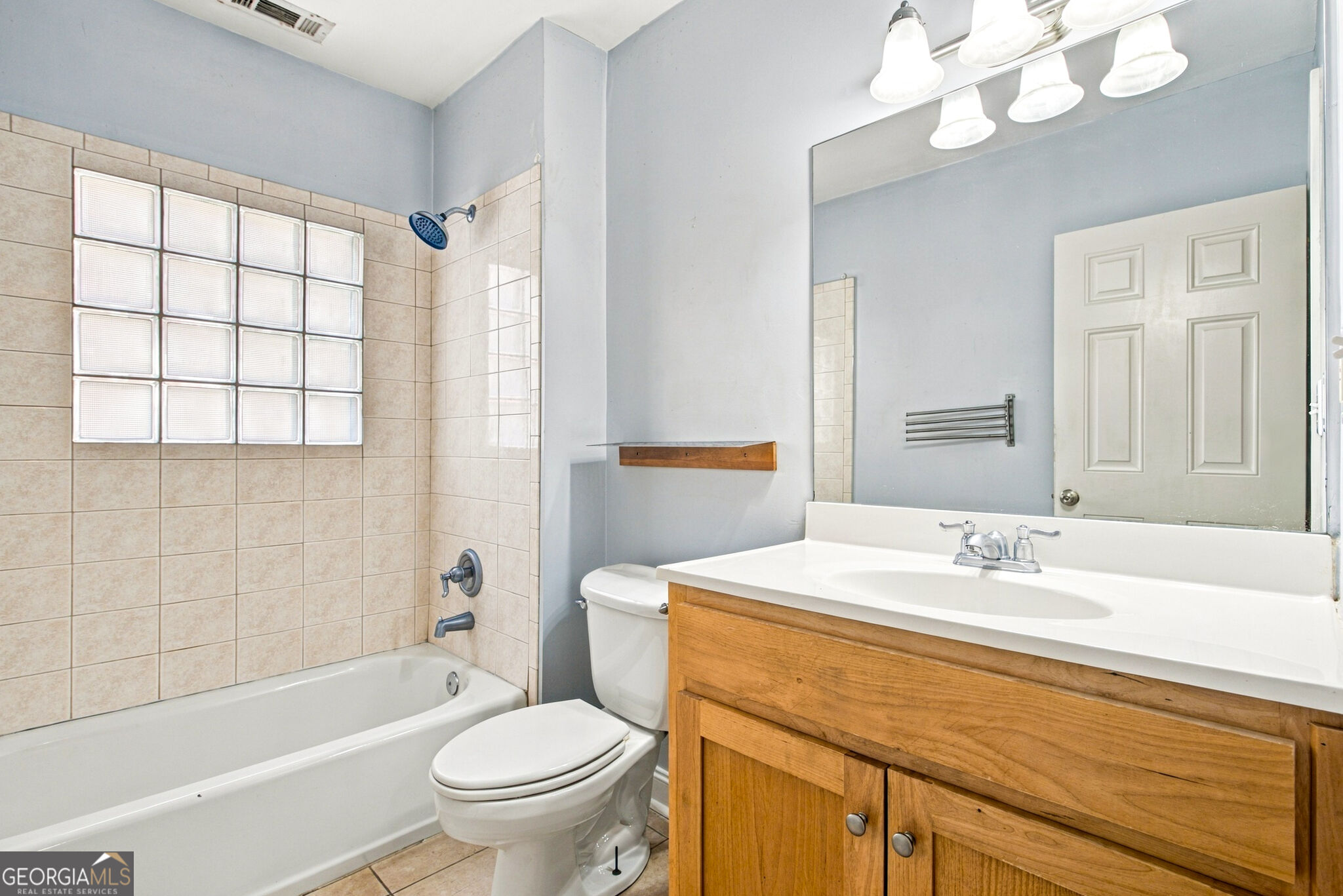 1464 Hawthorne Way Property Photo 19