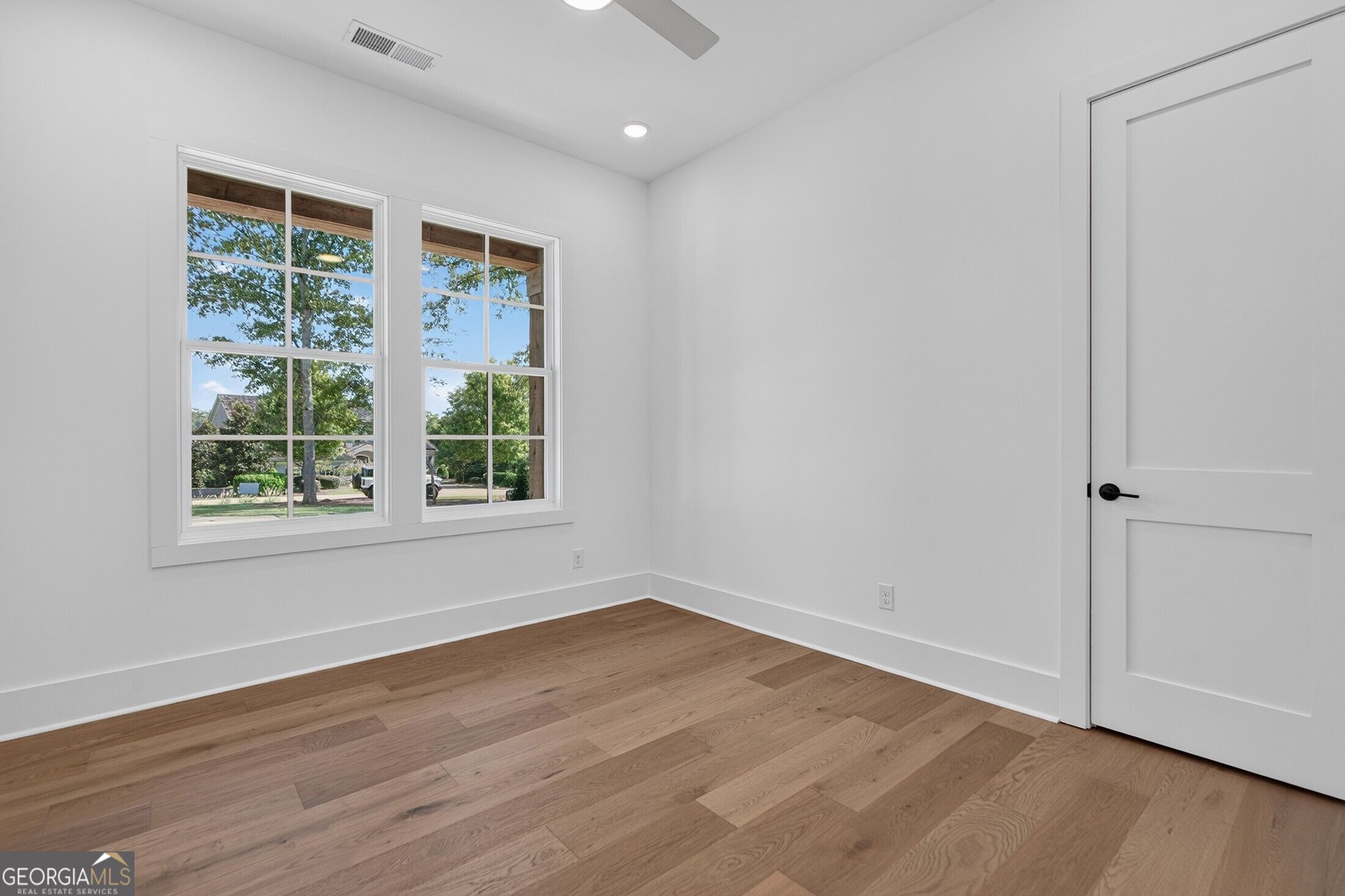 201 Eagles Way Property Photo 22