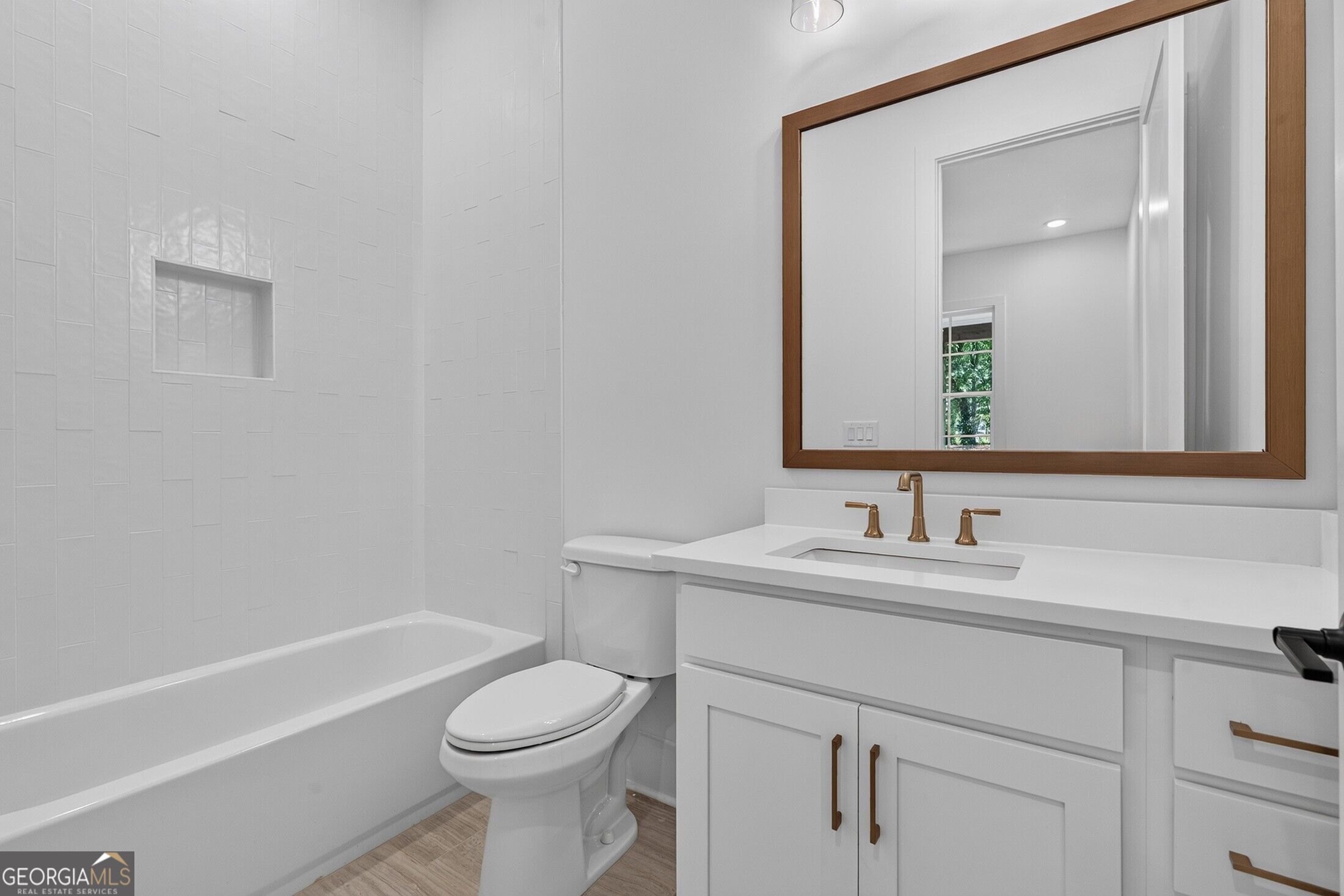 201 Eagles Way Property Photo 27