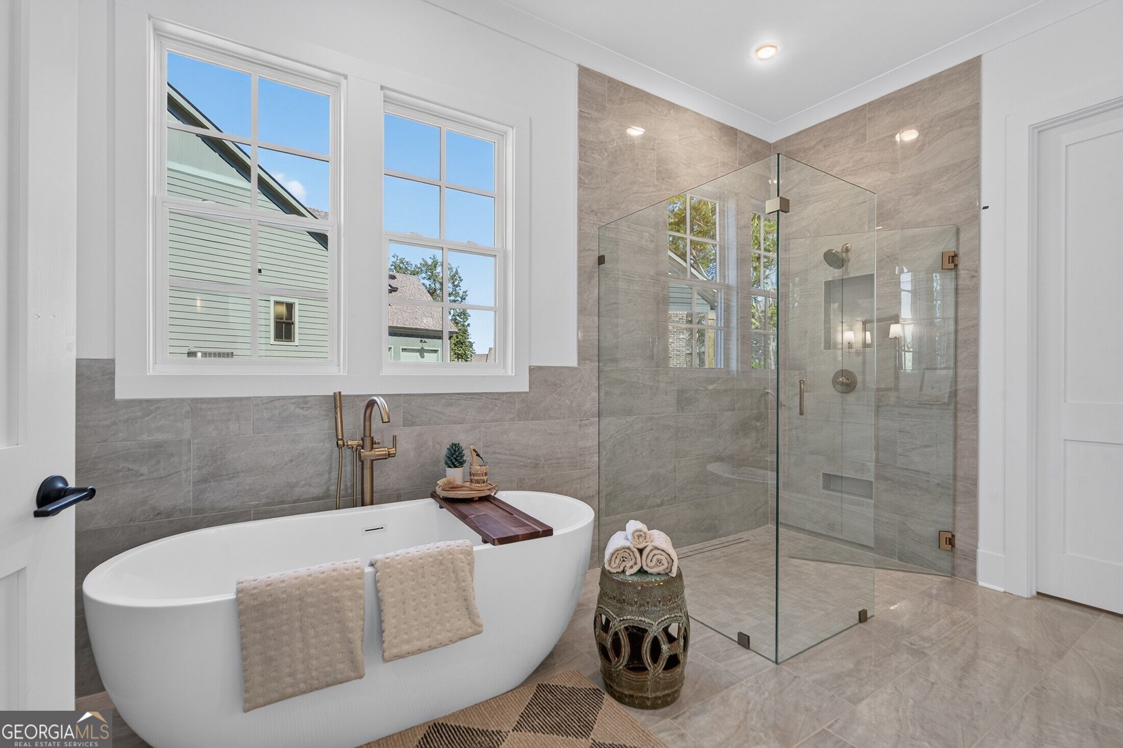 201 Eagles Way Property Photo 34
