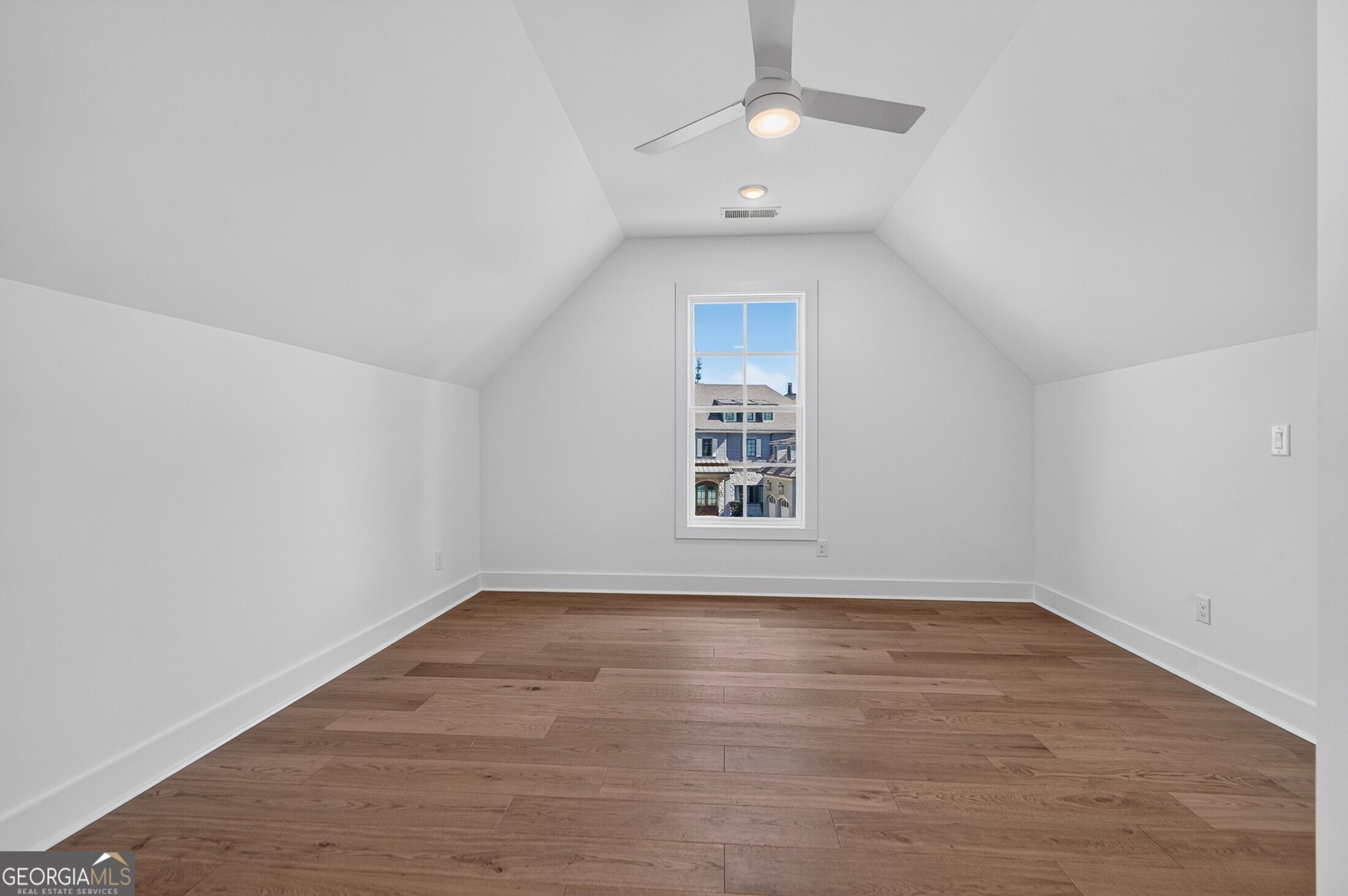 201 Eagles Way Property Photo 43