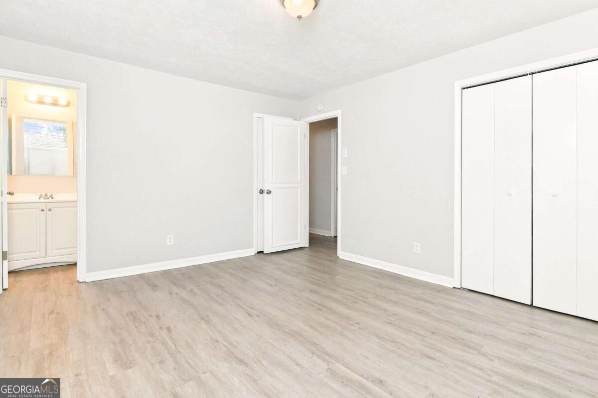 5639 Stewart Mill Road Property Photo 12