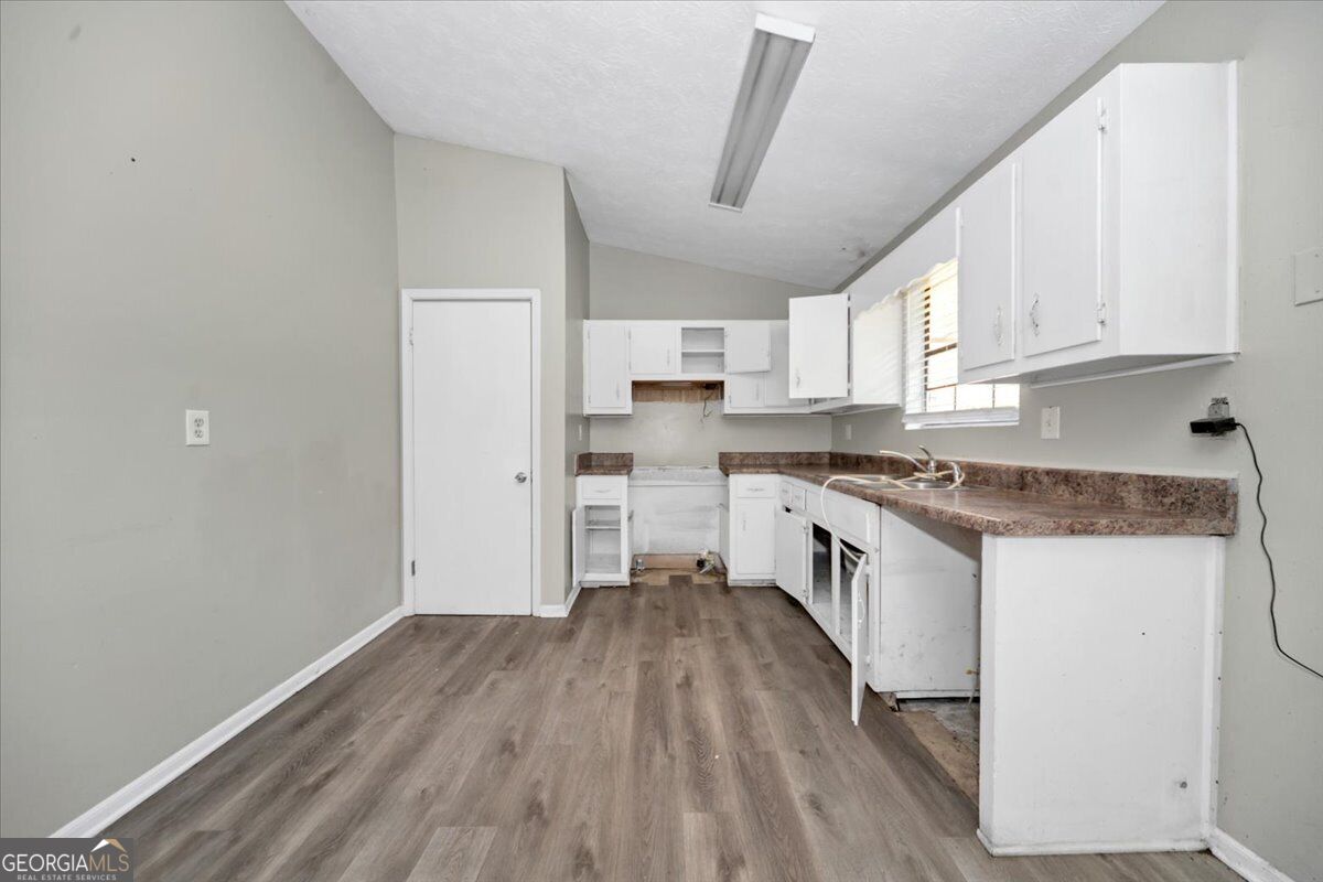 1066 Dogwood Road Sw Property Photo 9