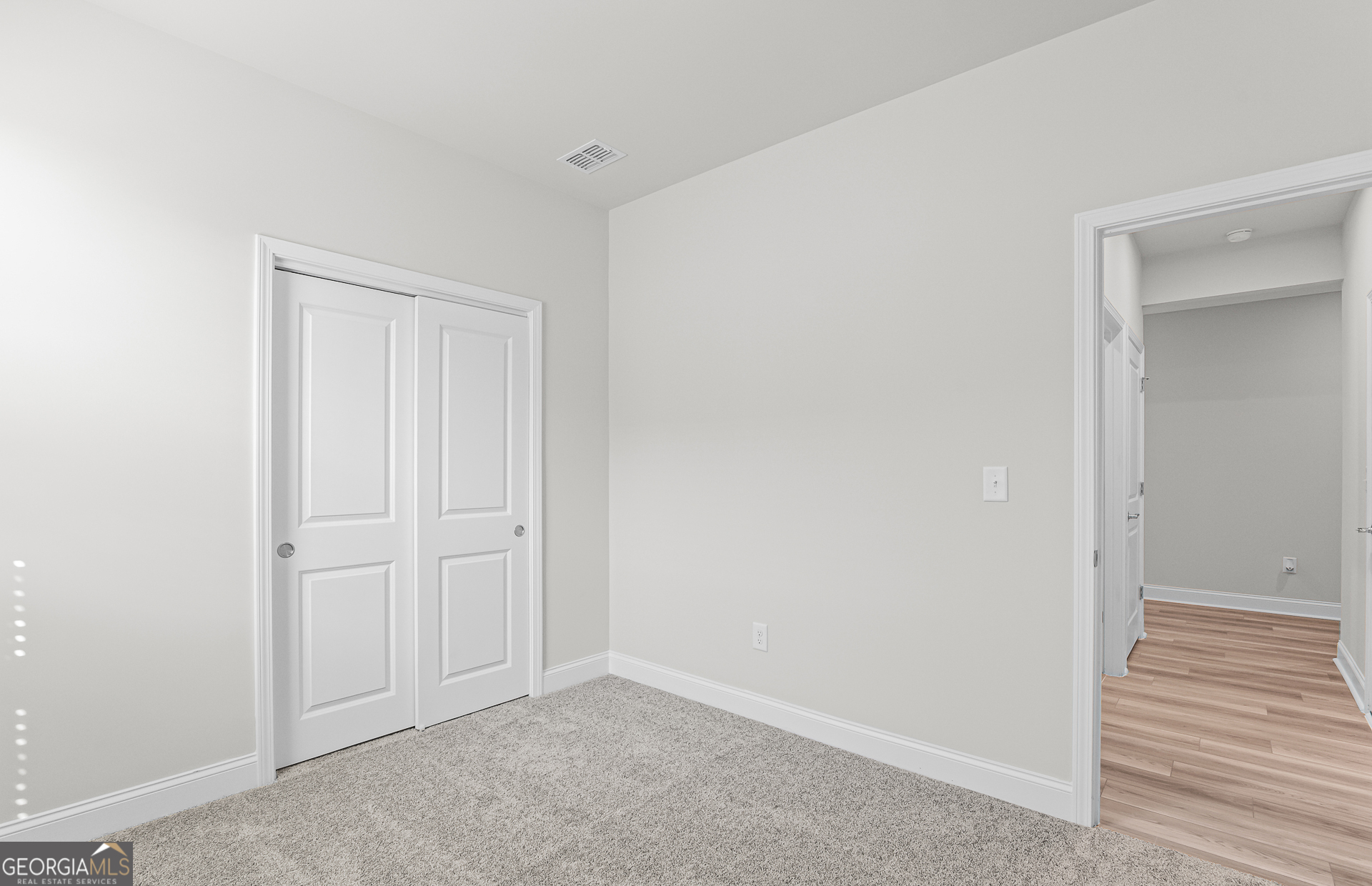 280 Nesta Grove Drive Property Photo 31