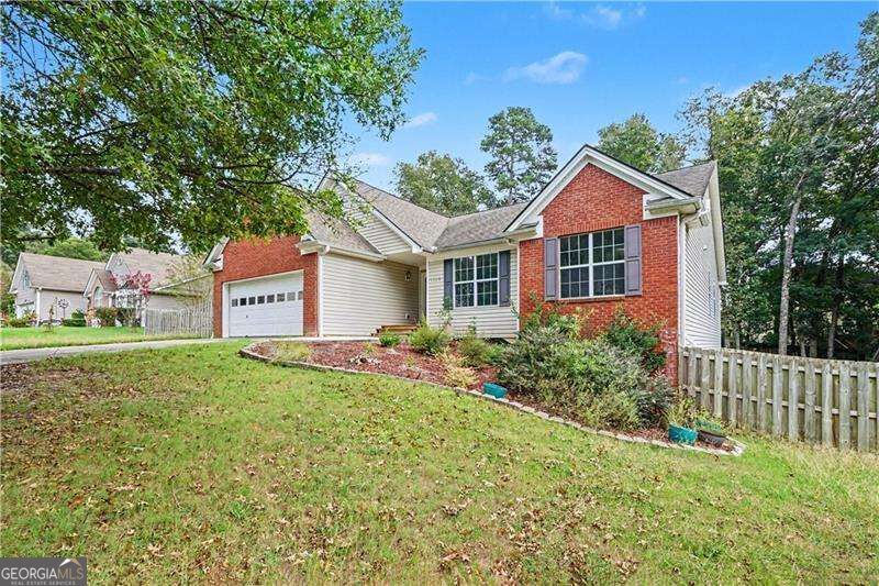 1305 Cedar Oak Lane Property Photo 1