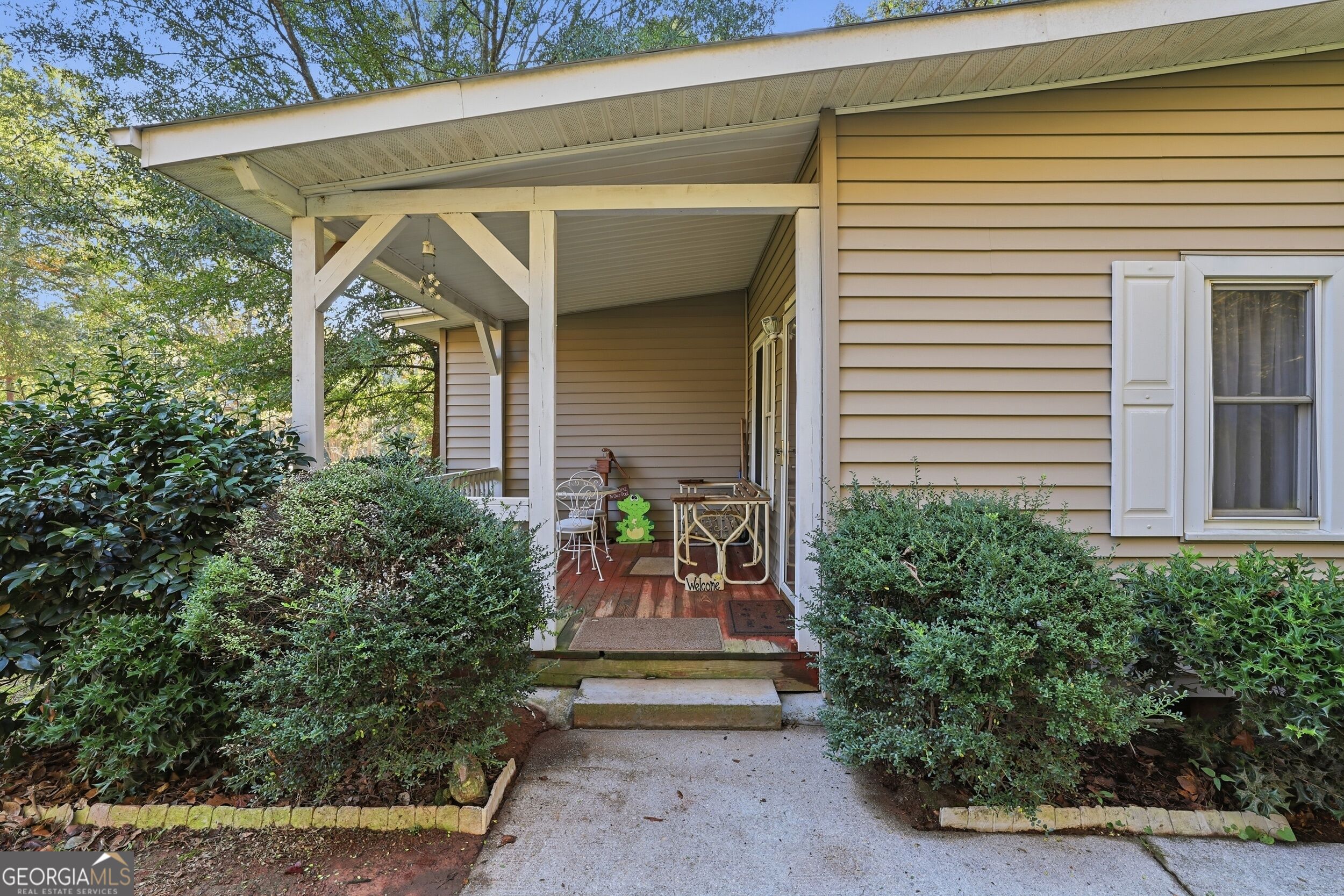 520 Easy Street Property Photo 27