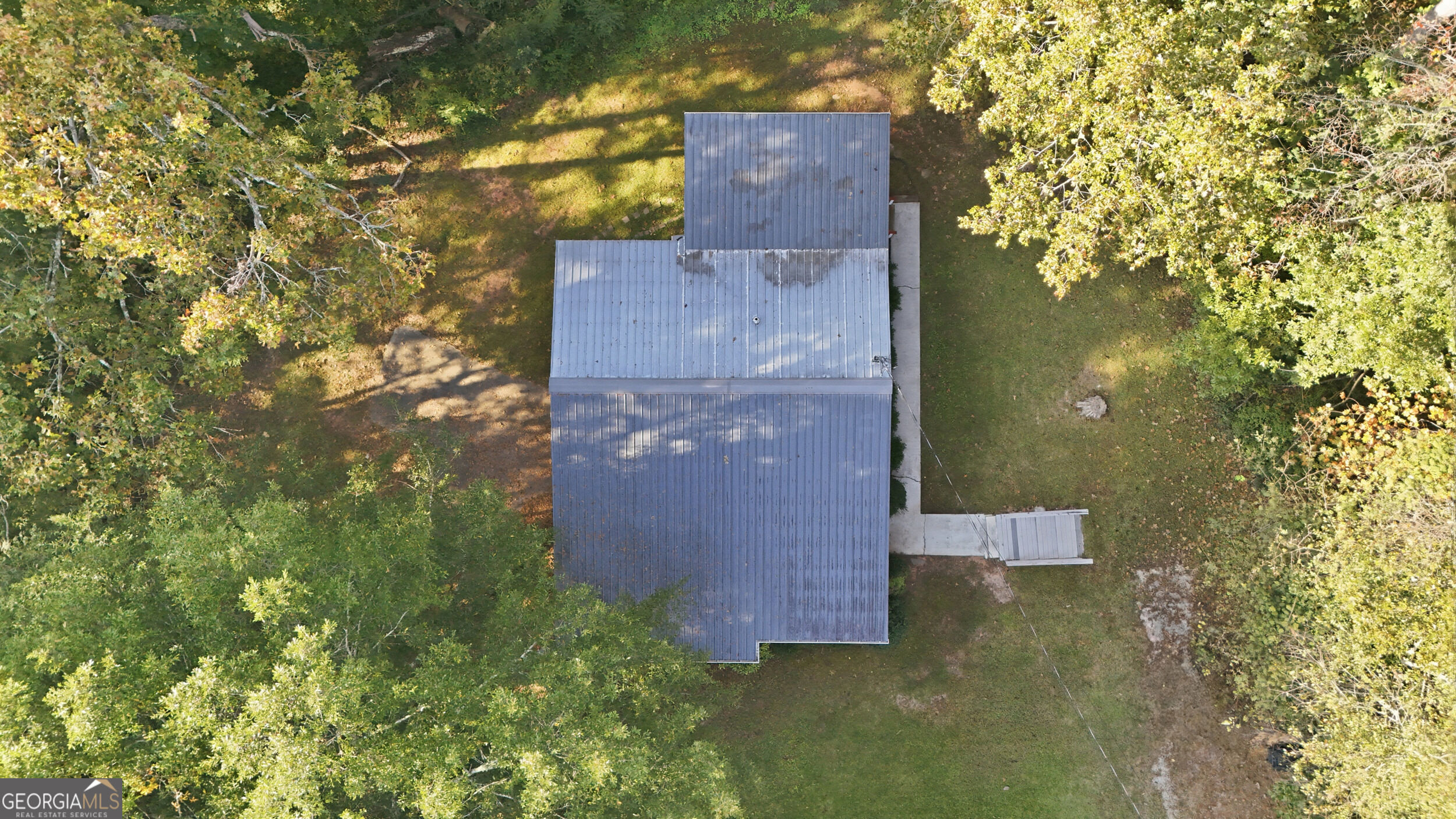 520 Easy Street Property Photo 38