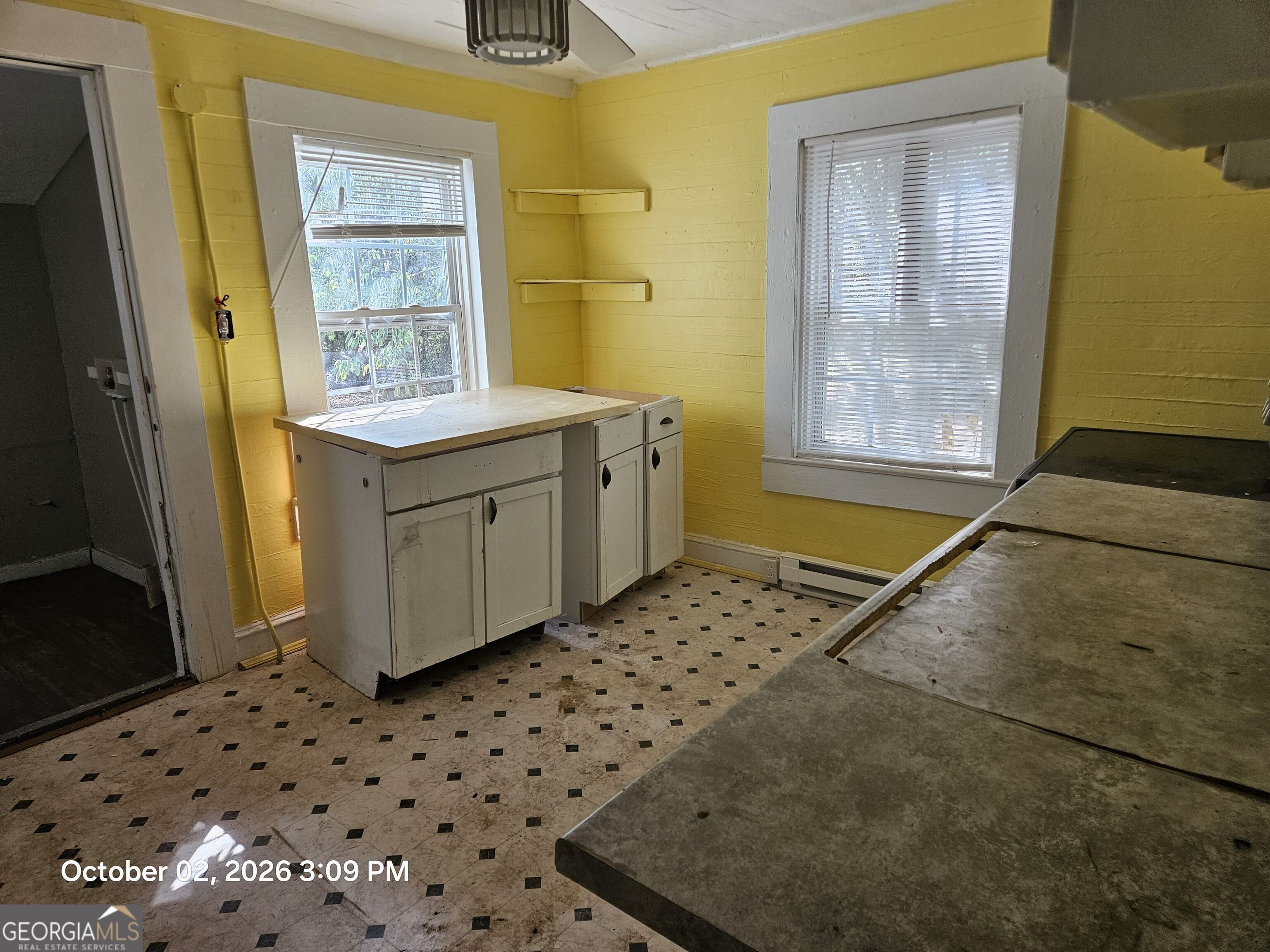 716 Carmen Place Property Photo 4
