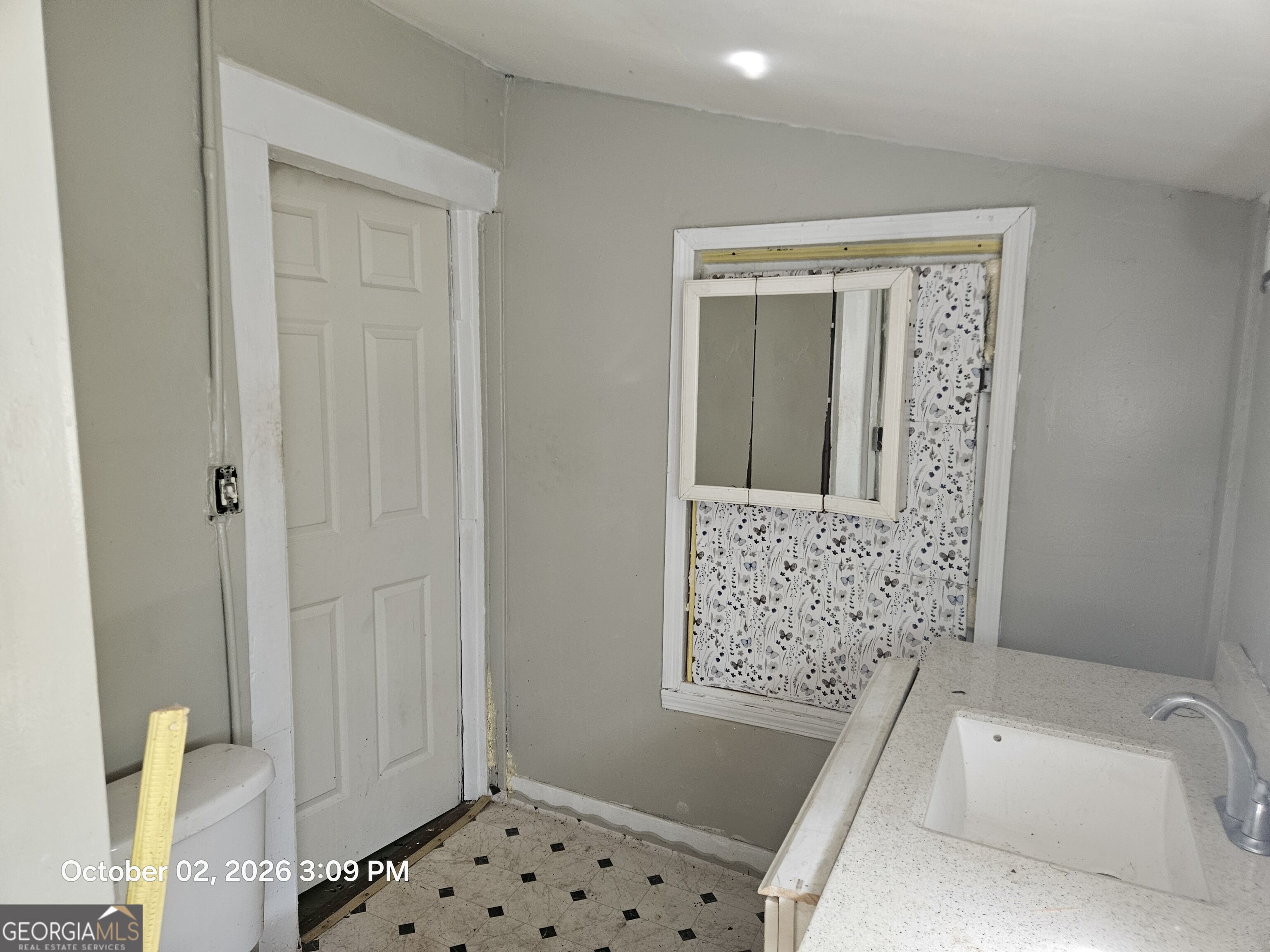 716 Carmen Place Property Photo 8