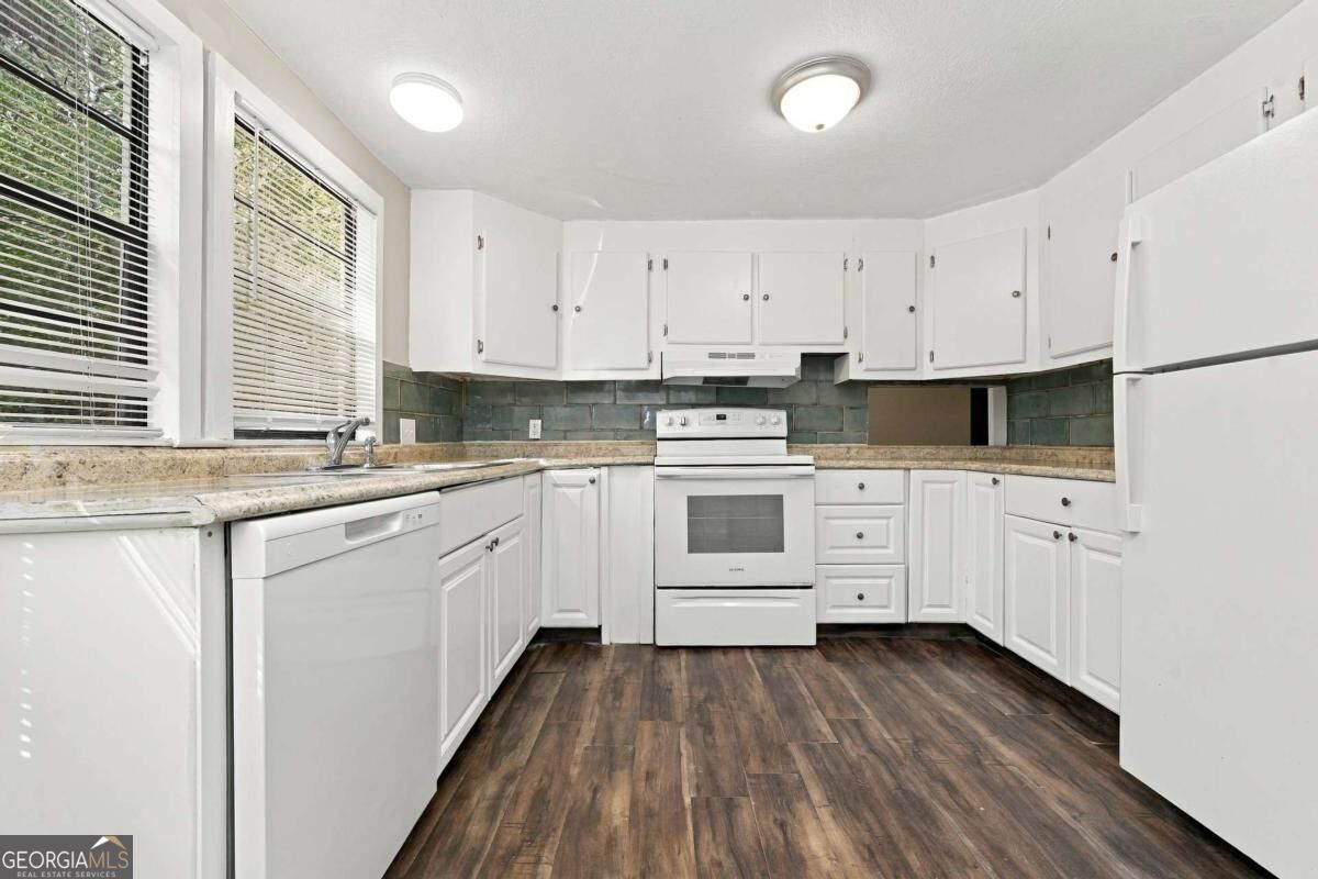 4711 Cook Road Sw Property Photo 3
