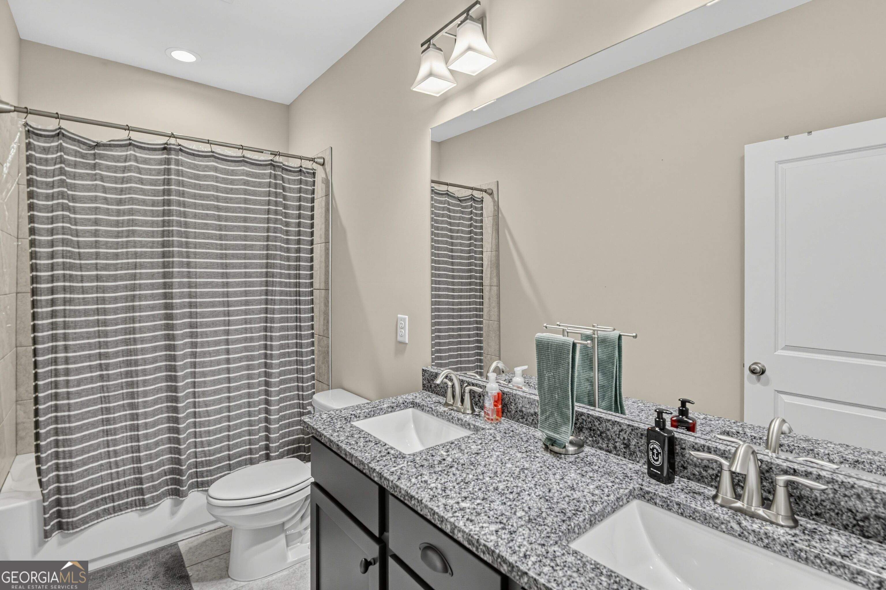 12569 Arnold Mill Road Property Photo 31