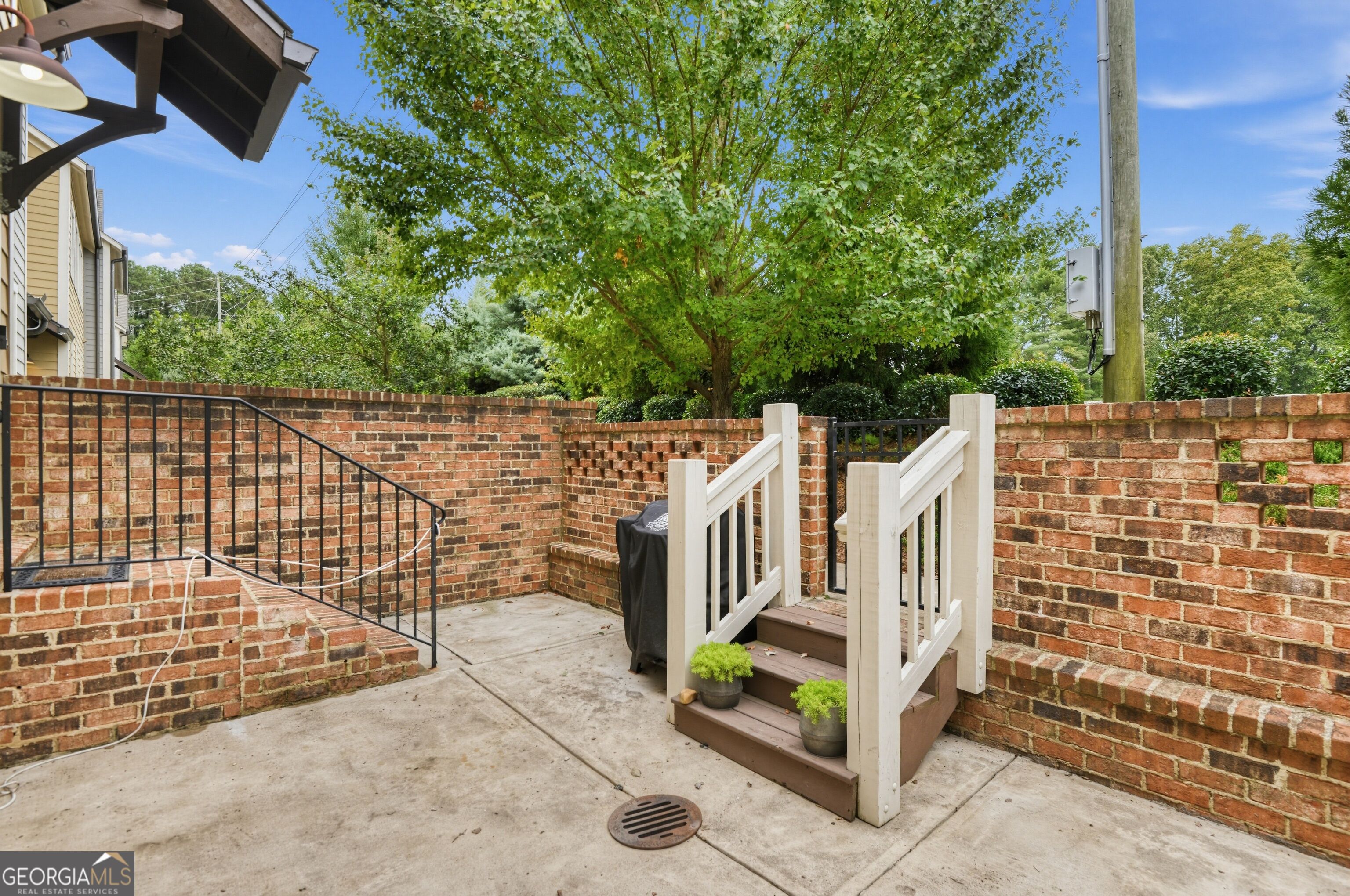 12569 Arnold Mill Road Property Photo 39