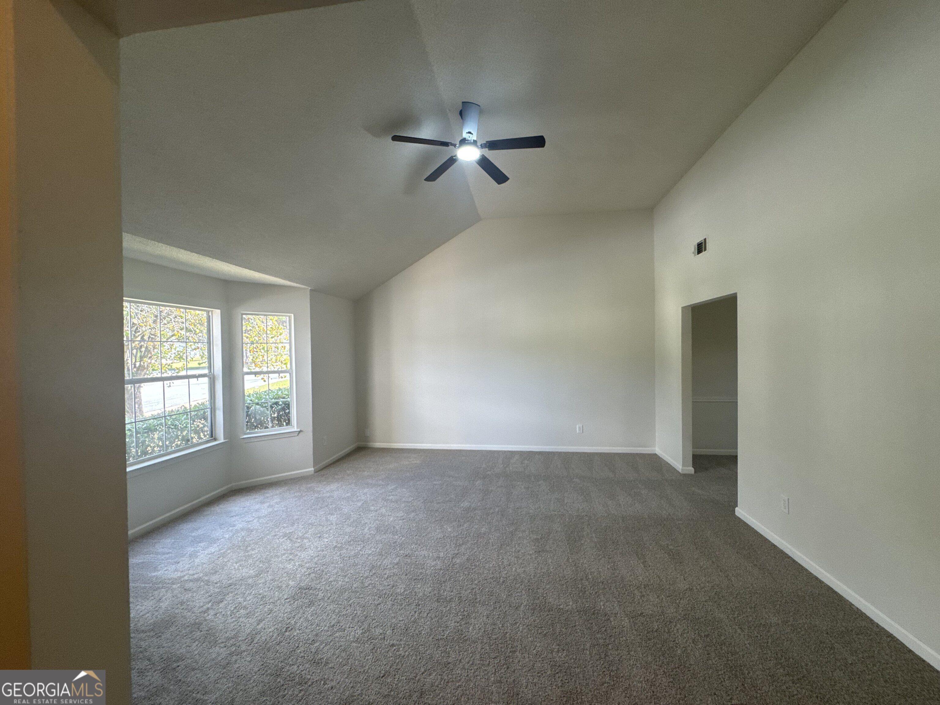 2197 Hidden Creek Drive Property Photo 6