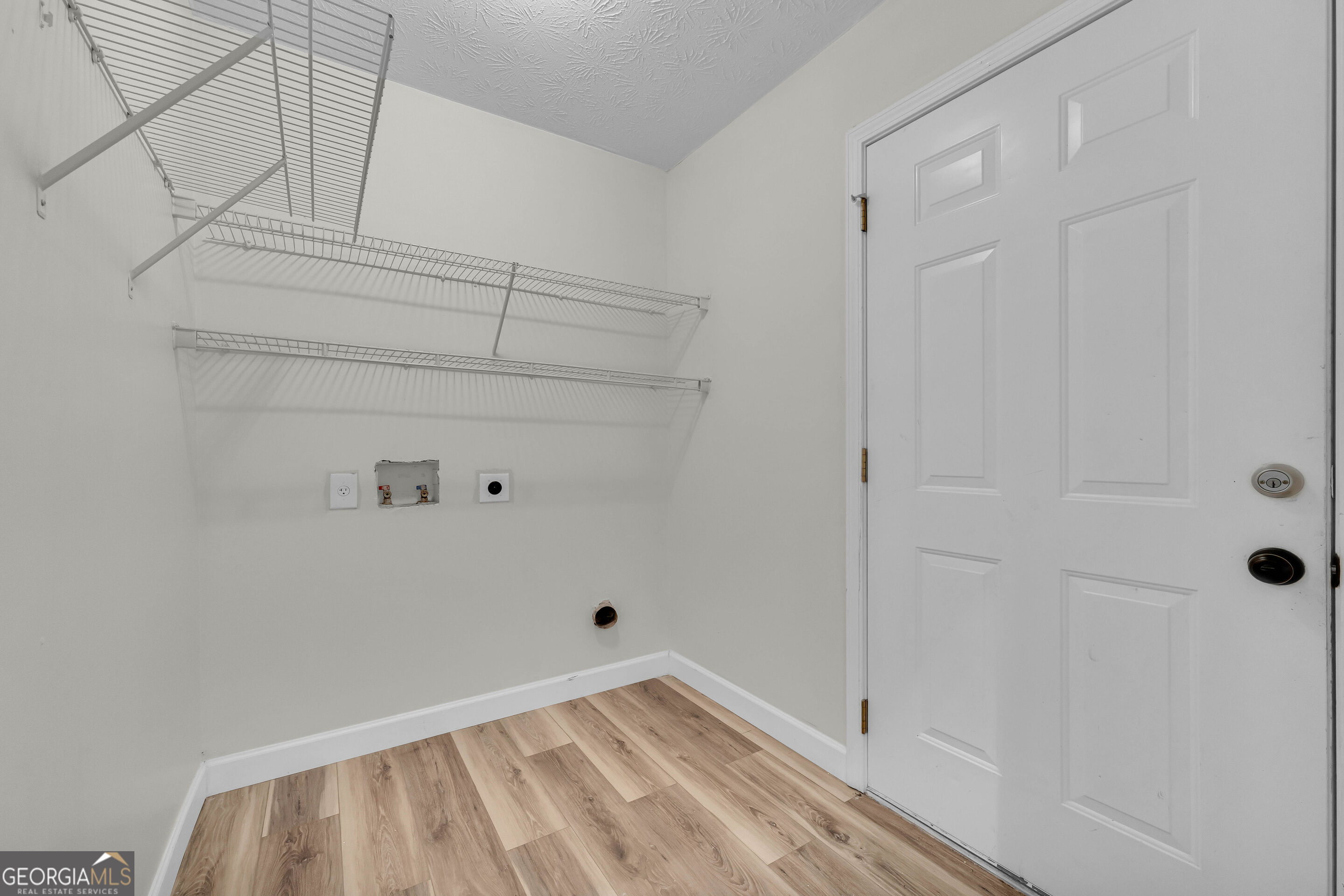 22 Maple Leaf Court Property Photo 7