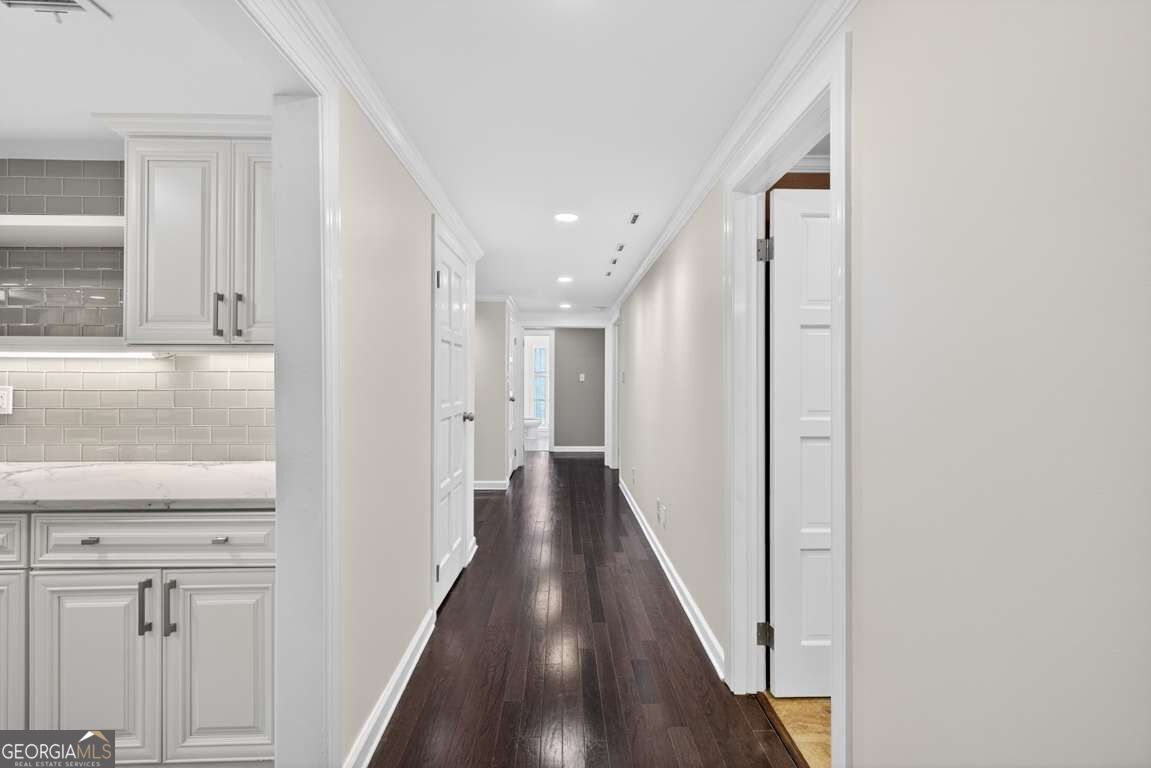 2769 Peachtree Road Ne # 10 Property Photo 3