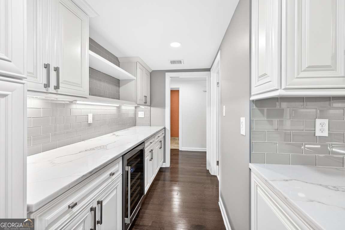 2769 Peachtree Road Ne # 10 Property Photo 10